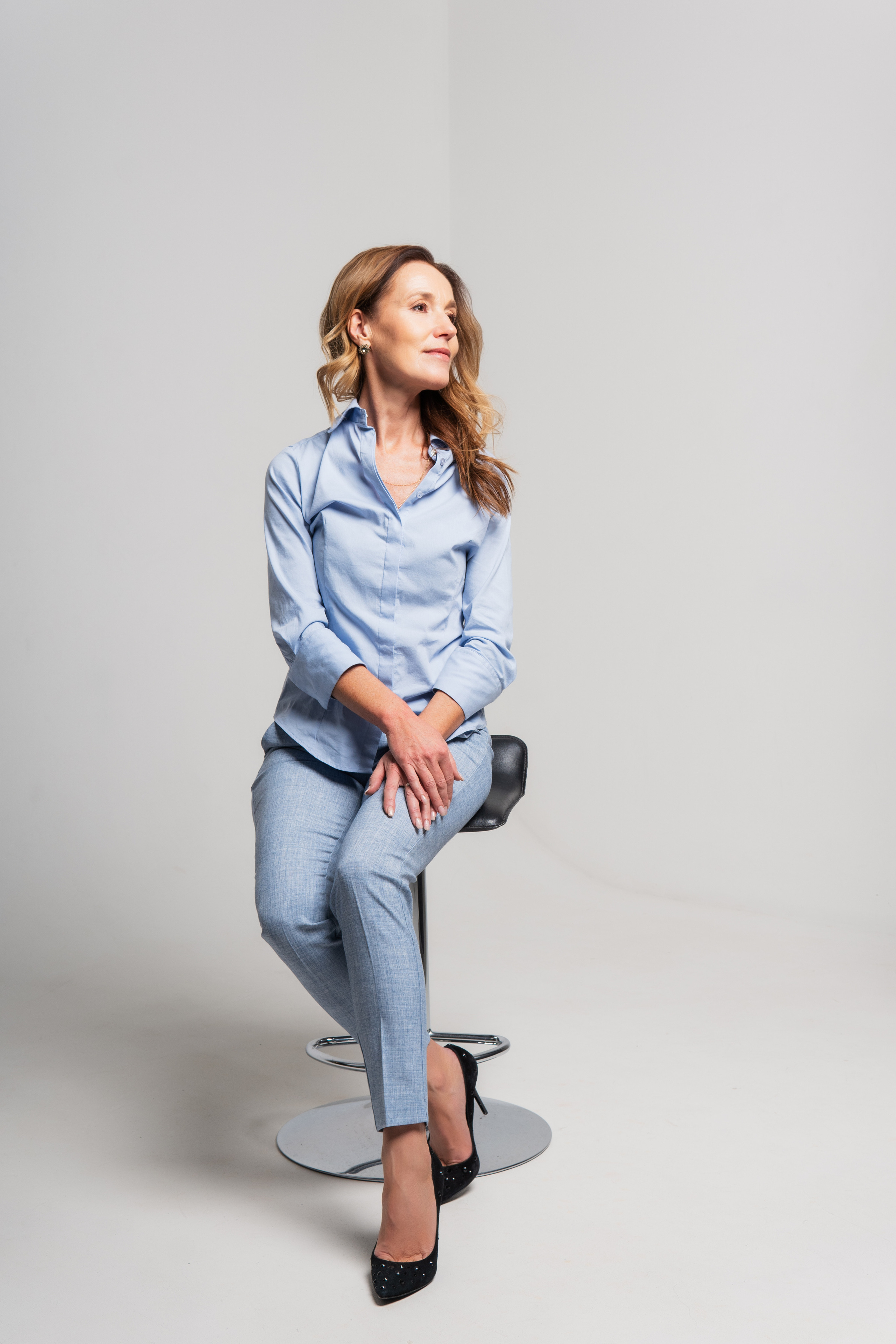 Екатерина в студии. Портретный, репортажный и свадебный фотограф в Екатеринбурге Денис Южаков