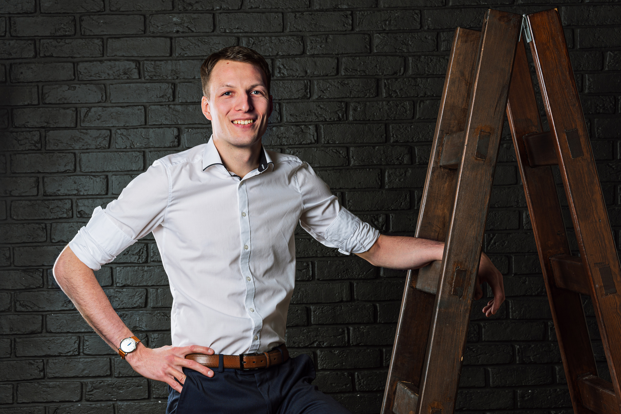 Кирилл. Портретный, репортажный и свадебный фотограф в Екатеринбурге Денис Южаков