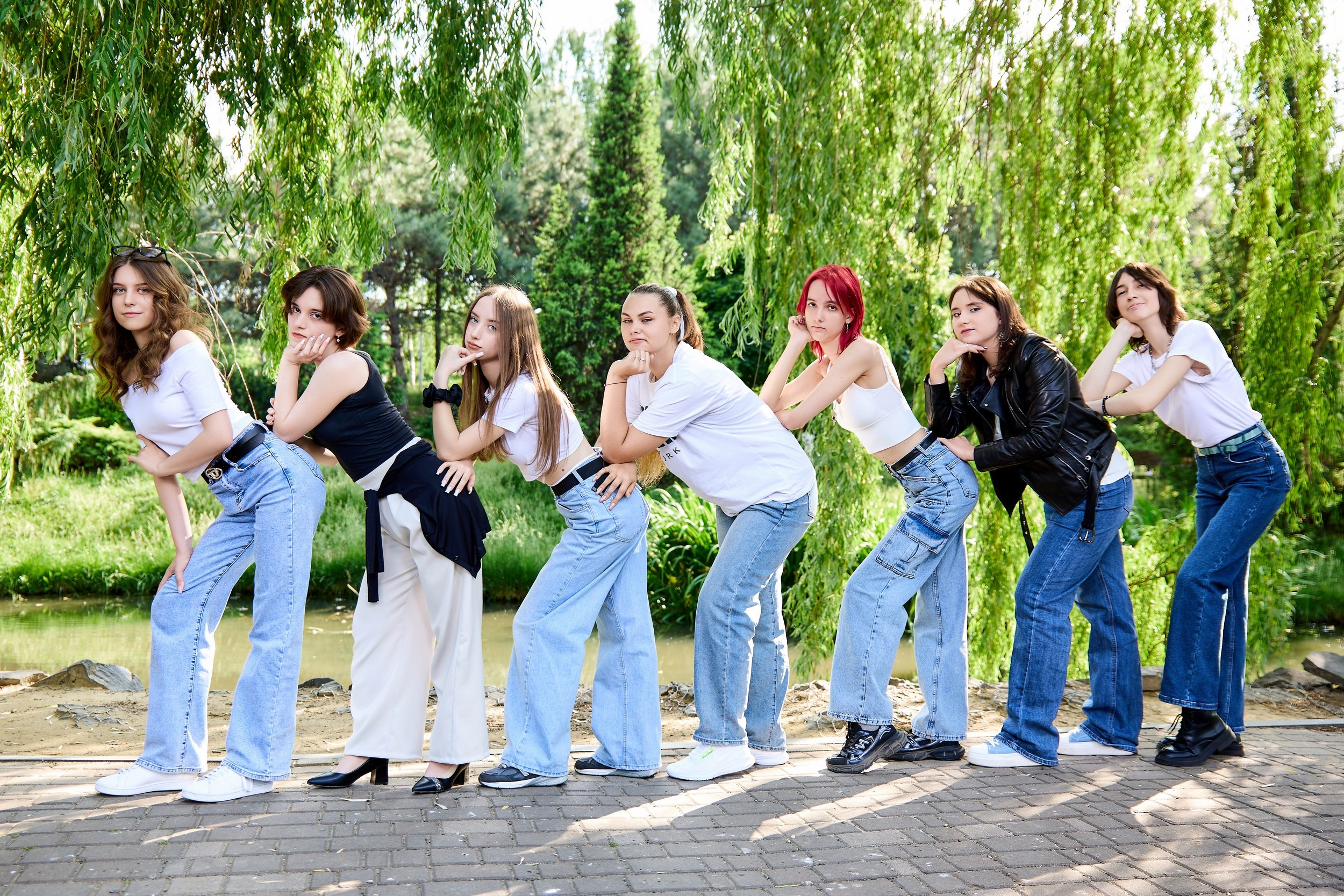 ШКОЛЬНИКИ. ПАРК КОНТИ. Фотограф Татаринов Андрей (Донецк / Макеевка)