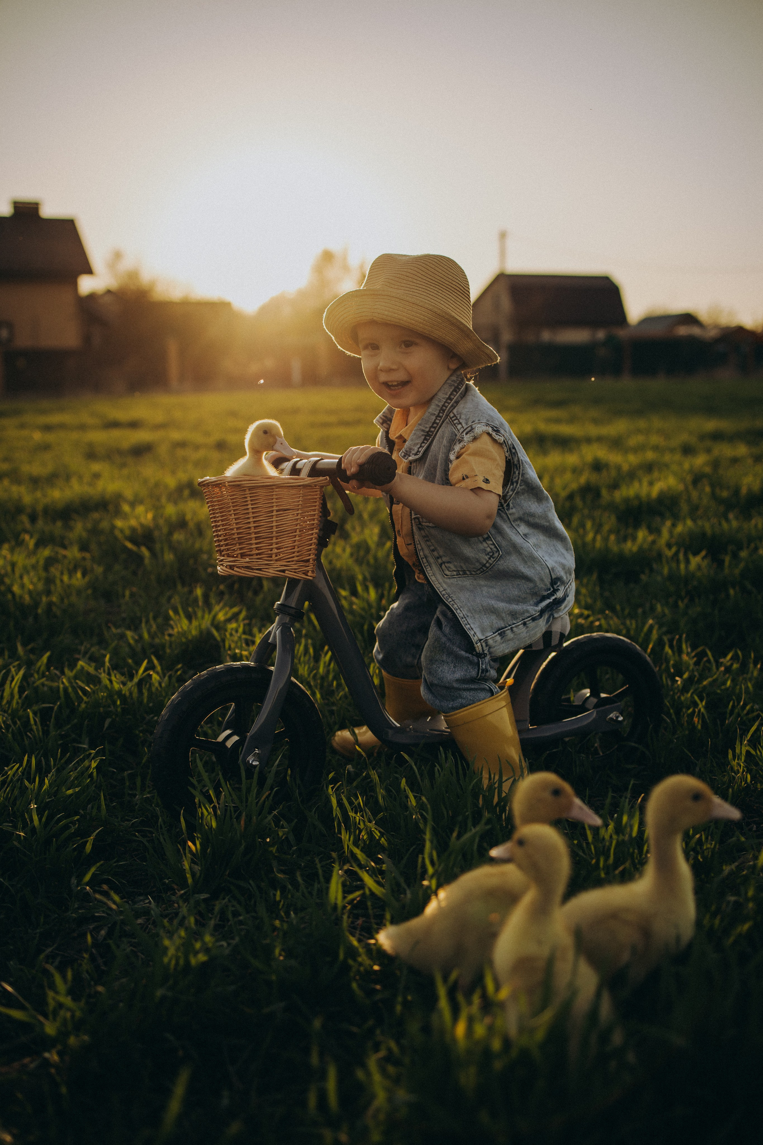 Фотосессия в поле. ОБО МНЕ