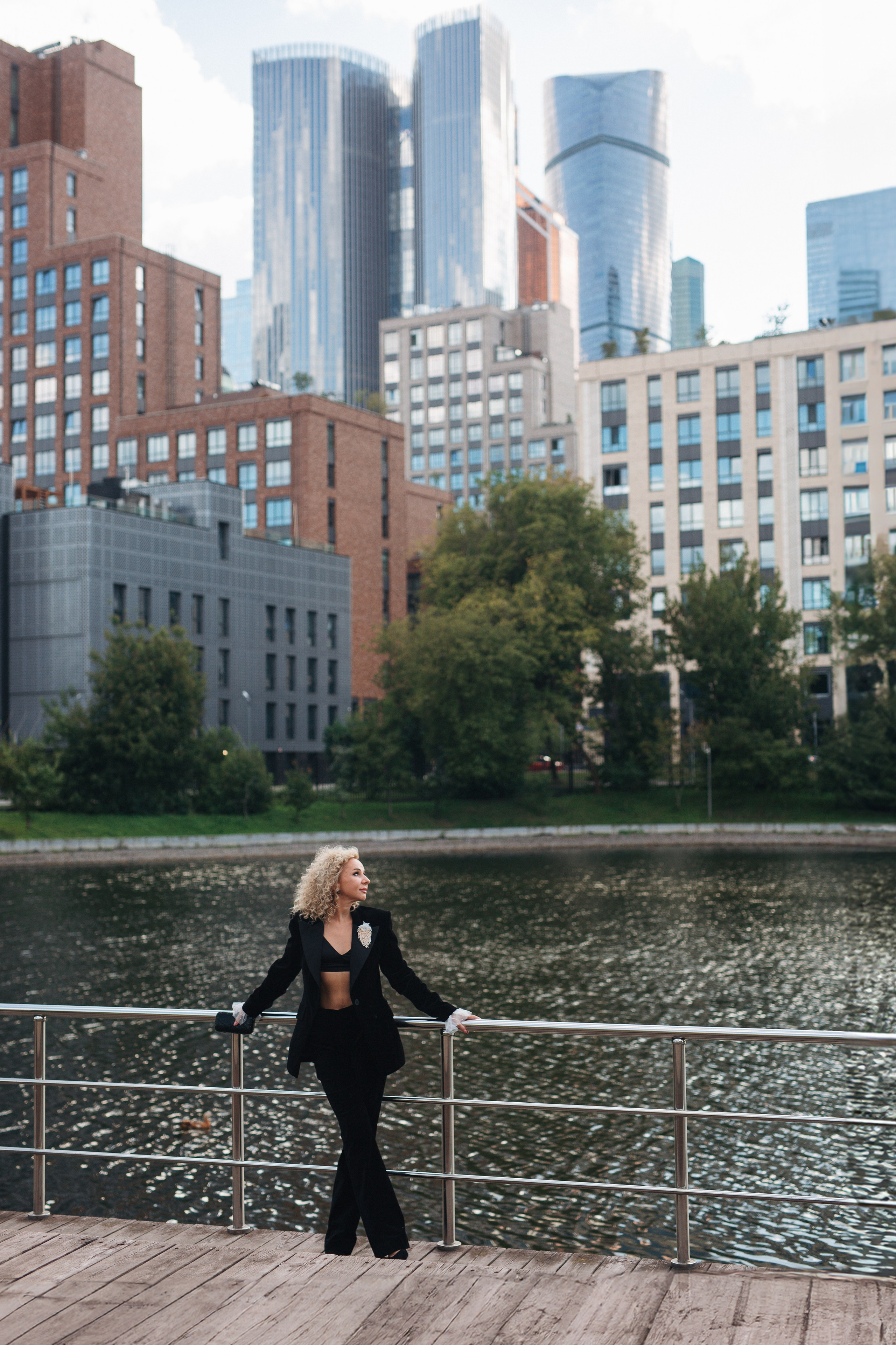 Аня в Moscow City. Семейный фотограф в Москве Марина Петра