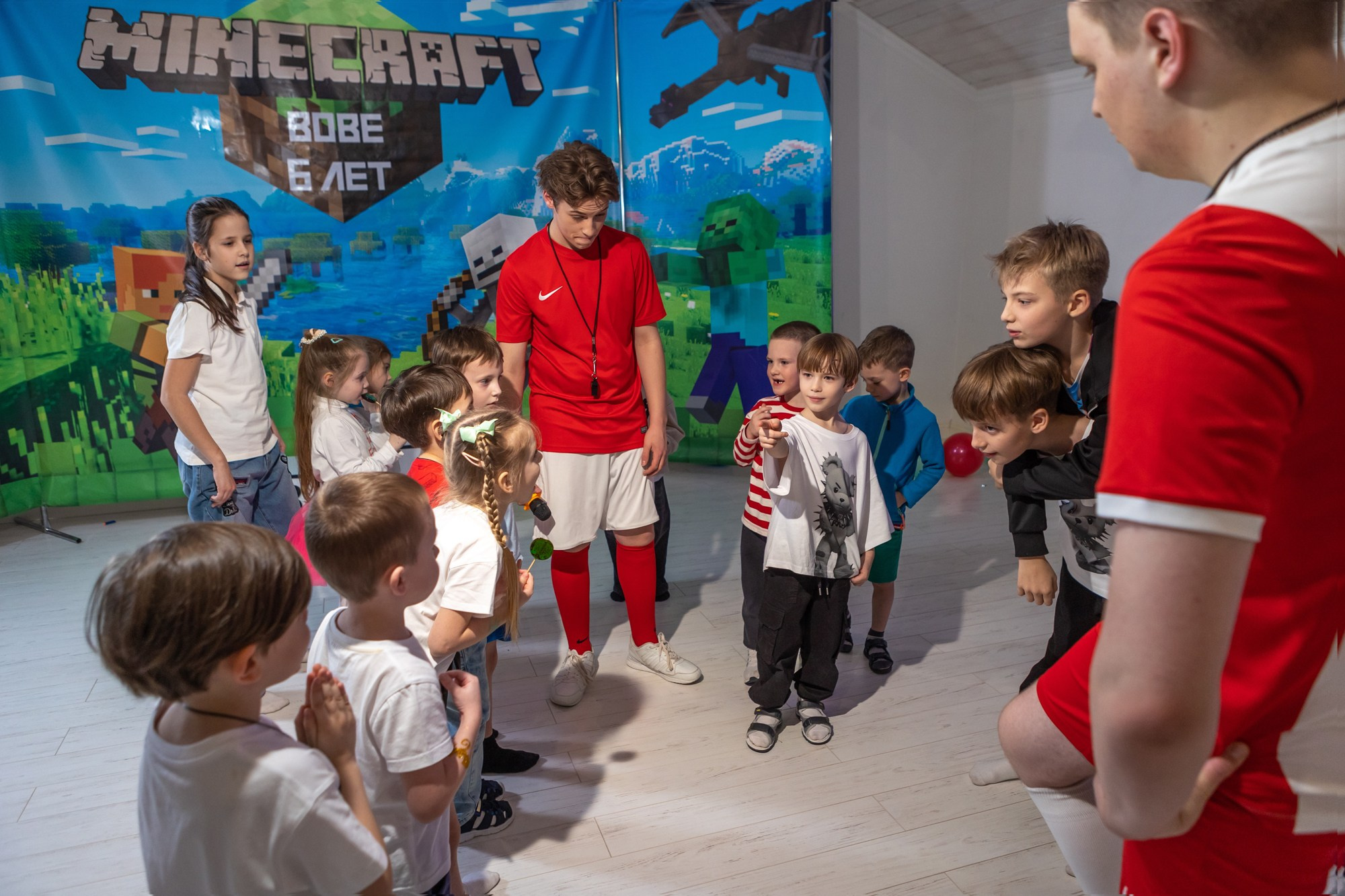 День Рождения Вовы в стиле майкрафт. Фотограф в Оренбурге. Профессиональный фотограф