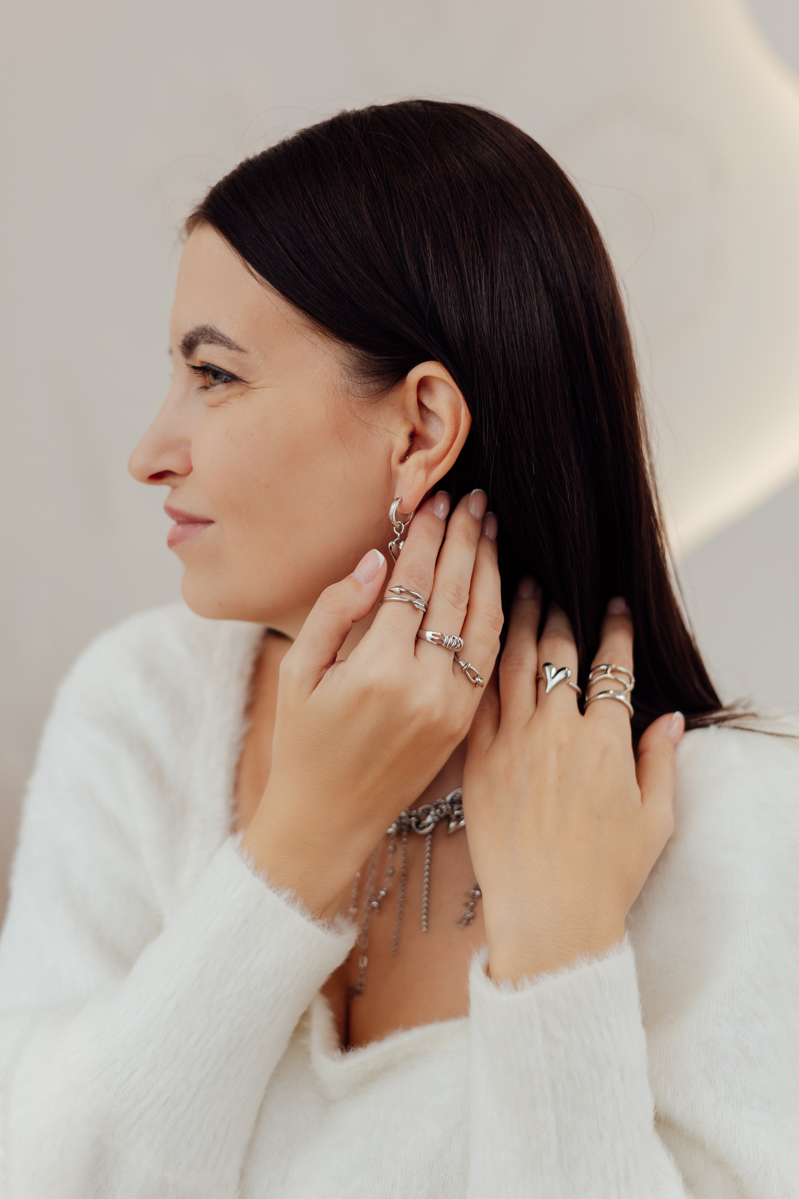 Олеся — дизайнер украшений ручной работы (контент съёмка). Психолог, фотограф Мария Черницкая