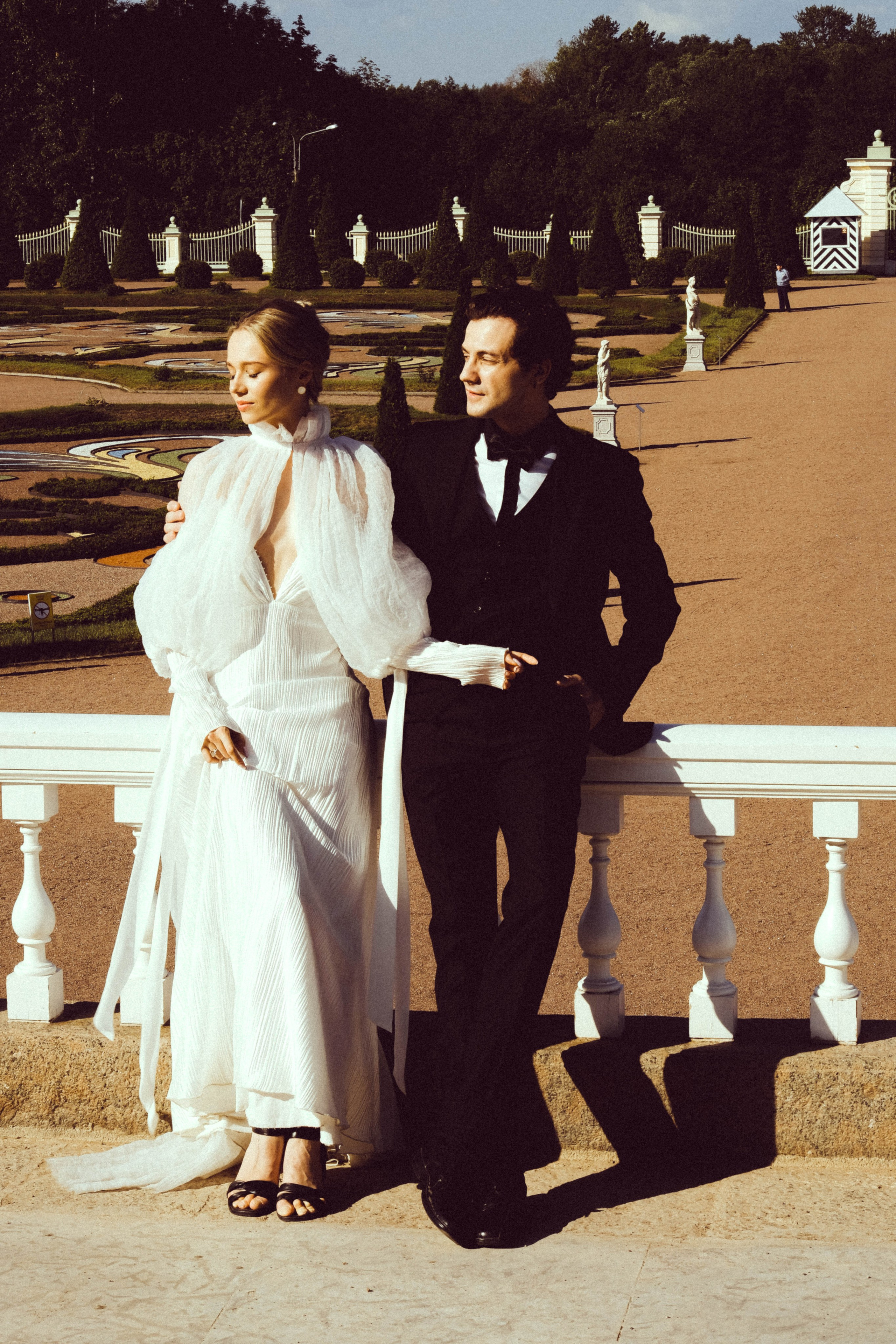 СВАДЕБНАЯ СЬЕМКА В ПАРКЕ ОРАНИЕНБАУМ. Профессиональный фотограф, Санкт-Петербург — Виктория Богомолова