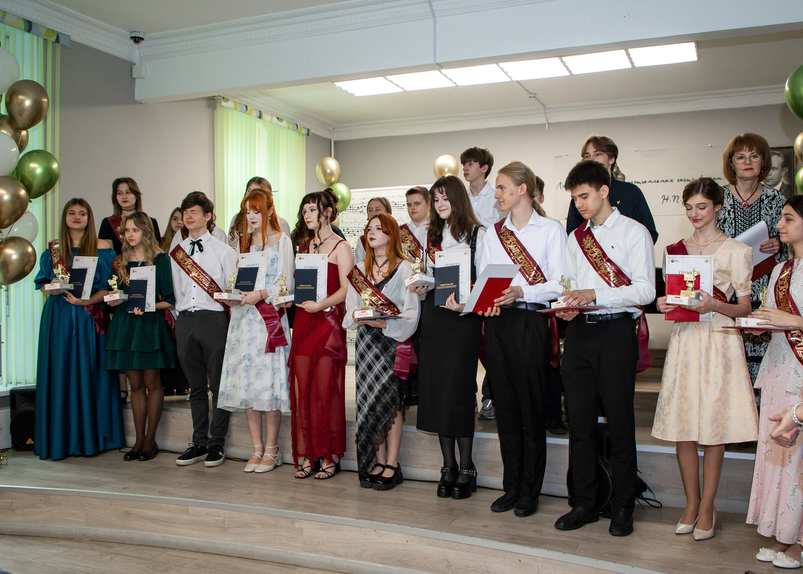 Выпускной в детской музыкальной школе им Н. П. Будашкина. Репортажный фотограф в Москве