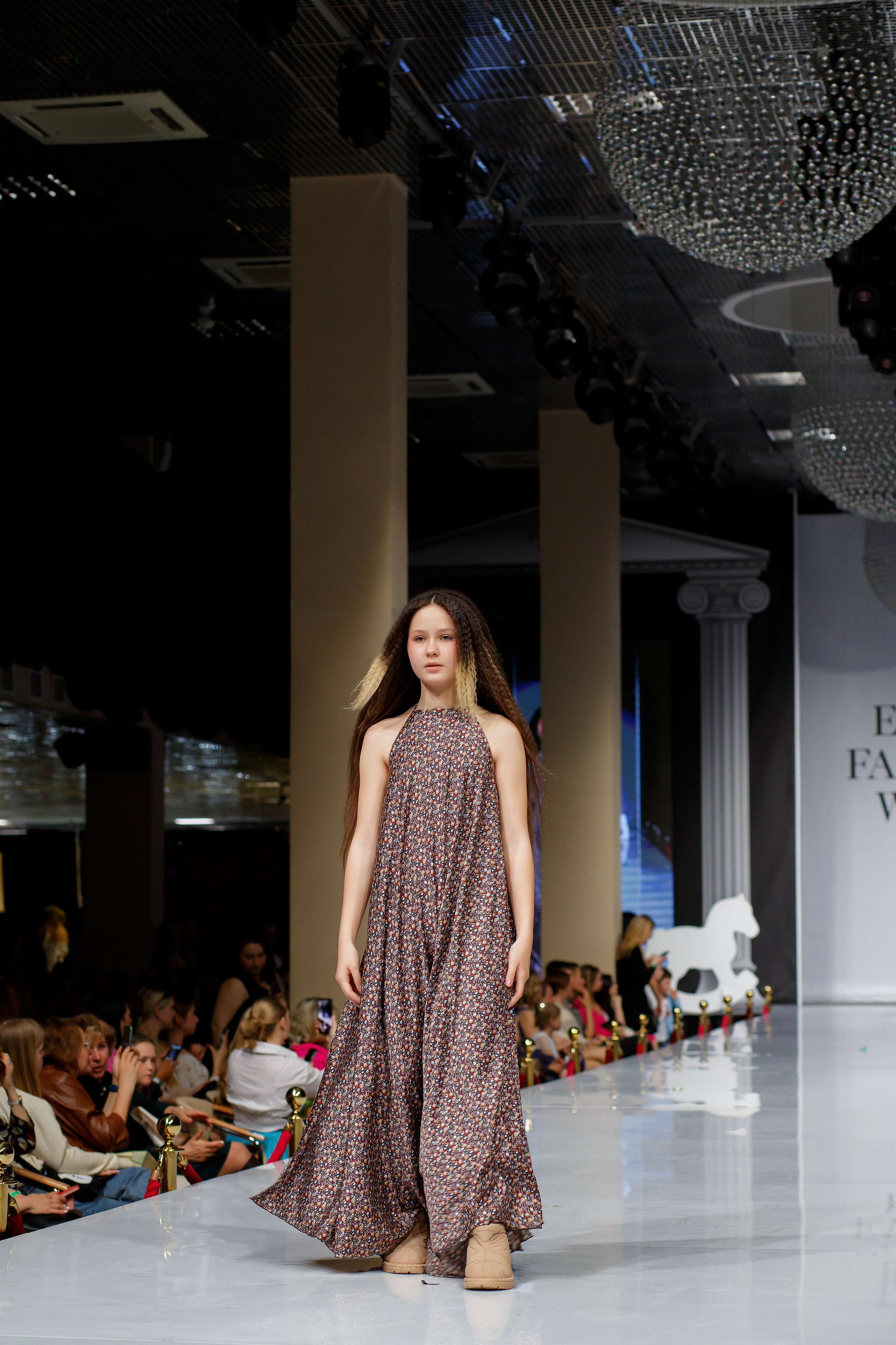 Показ дизайнера Надежды Шибиной на Estet Fashion Week. Фотограф в Подольске — Мария Бучнева