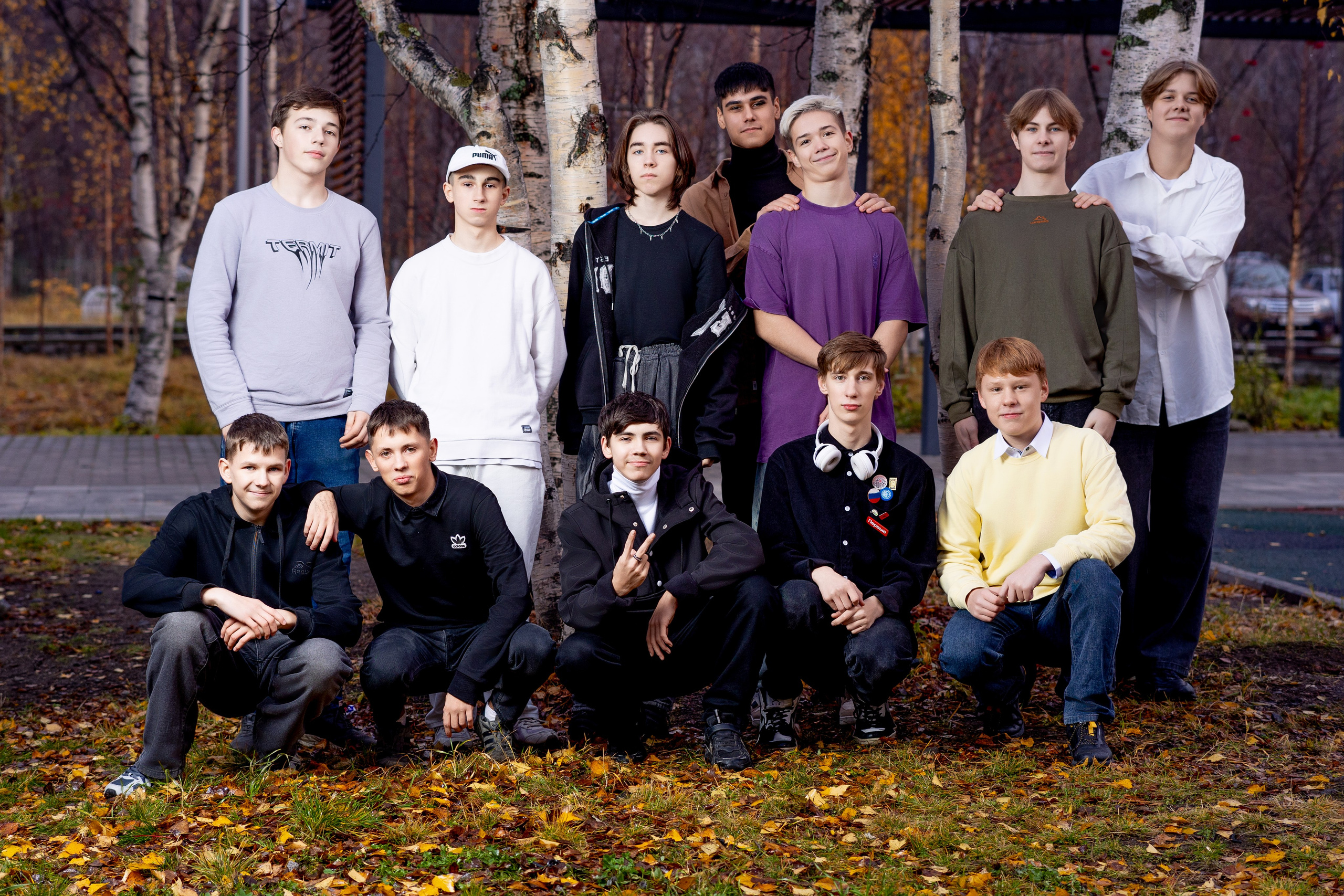 Школьники 9Г класс осень. Артём Печерин фотограф в Оленегорске