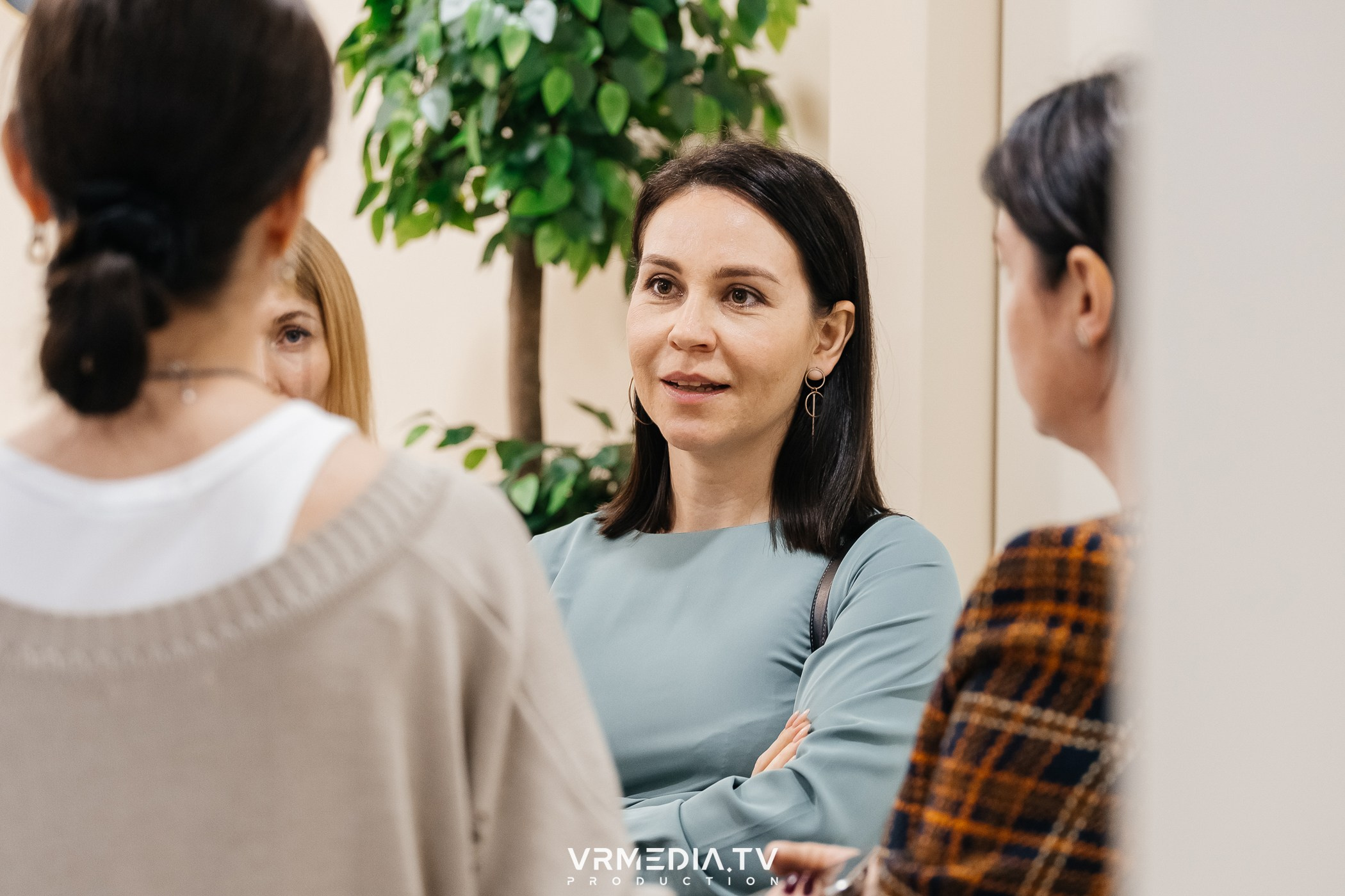 Business travel brunch