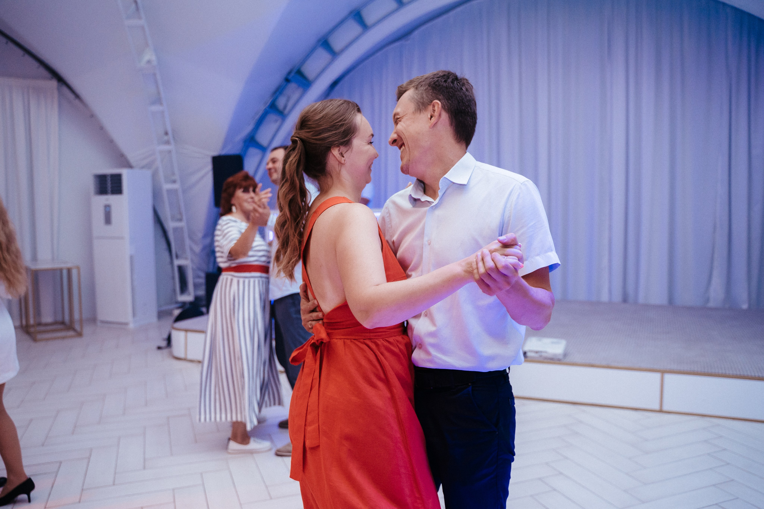 Ави Центр. Свадебный фотограф в Симферополе