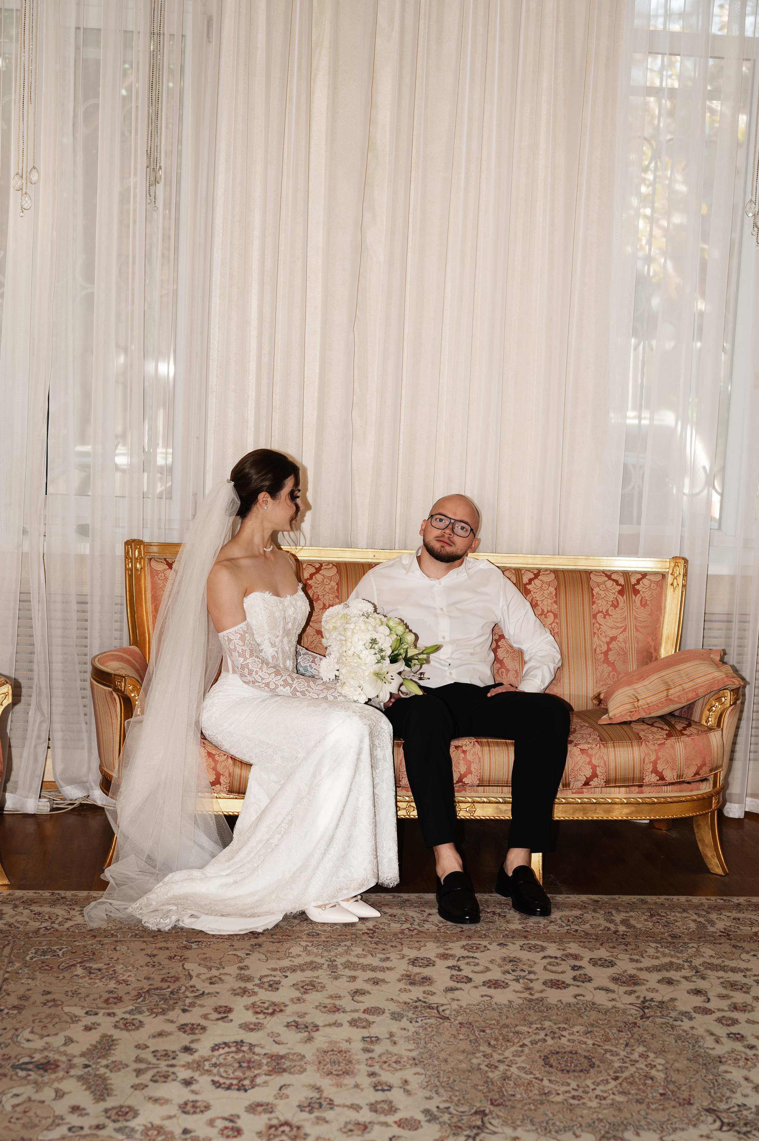 D&L ЗАГС + прогула. Фотограф Ярута Оксана / Ростов-на-Дону