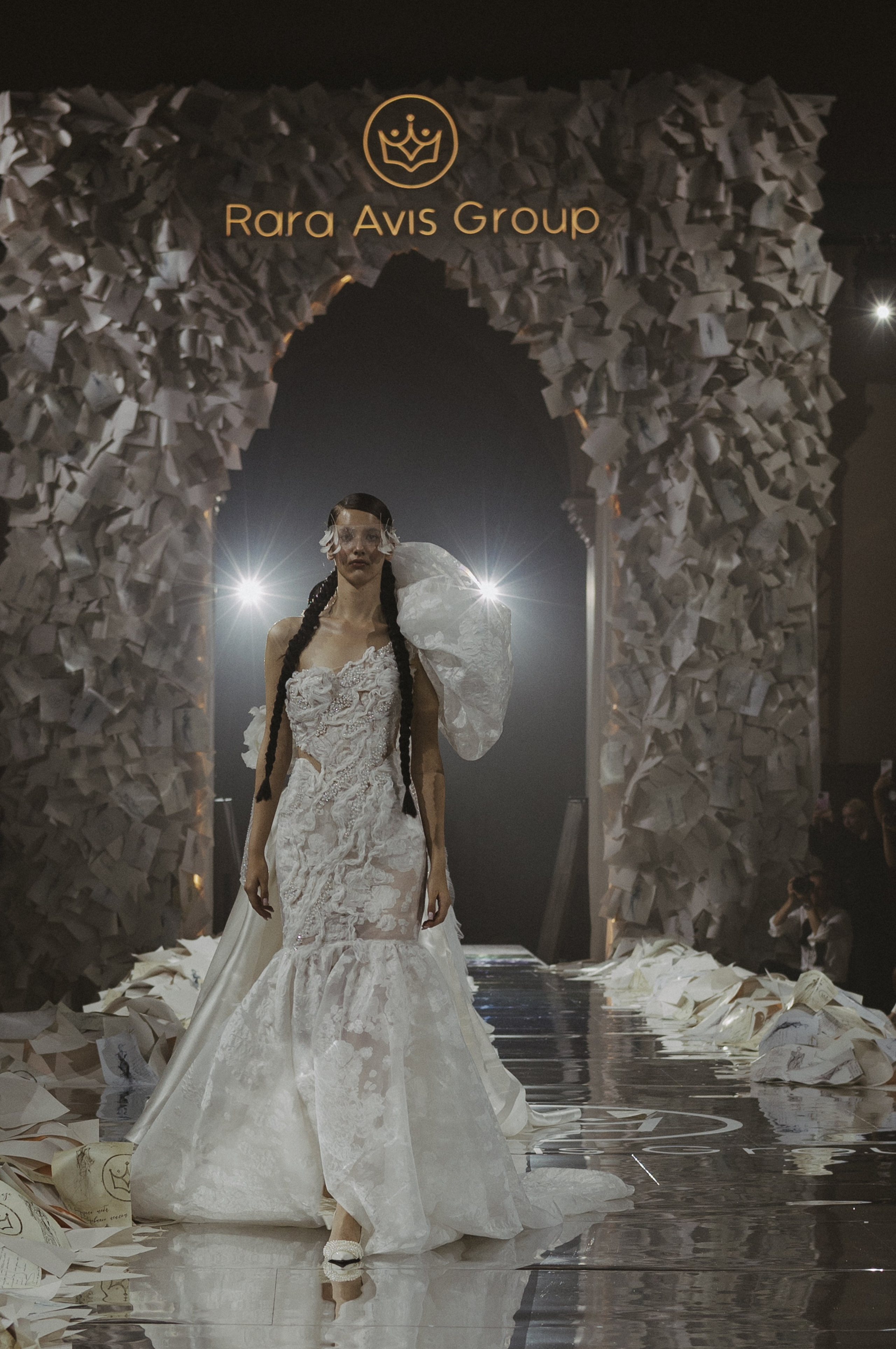 Rara Avis Fashion Show 2026. Fusion Wedding Photographer