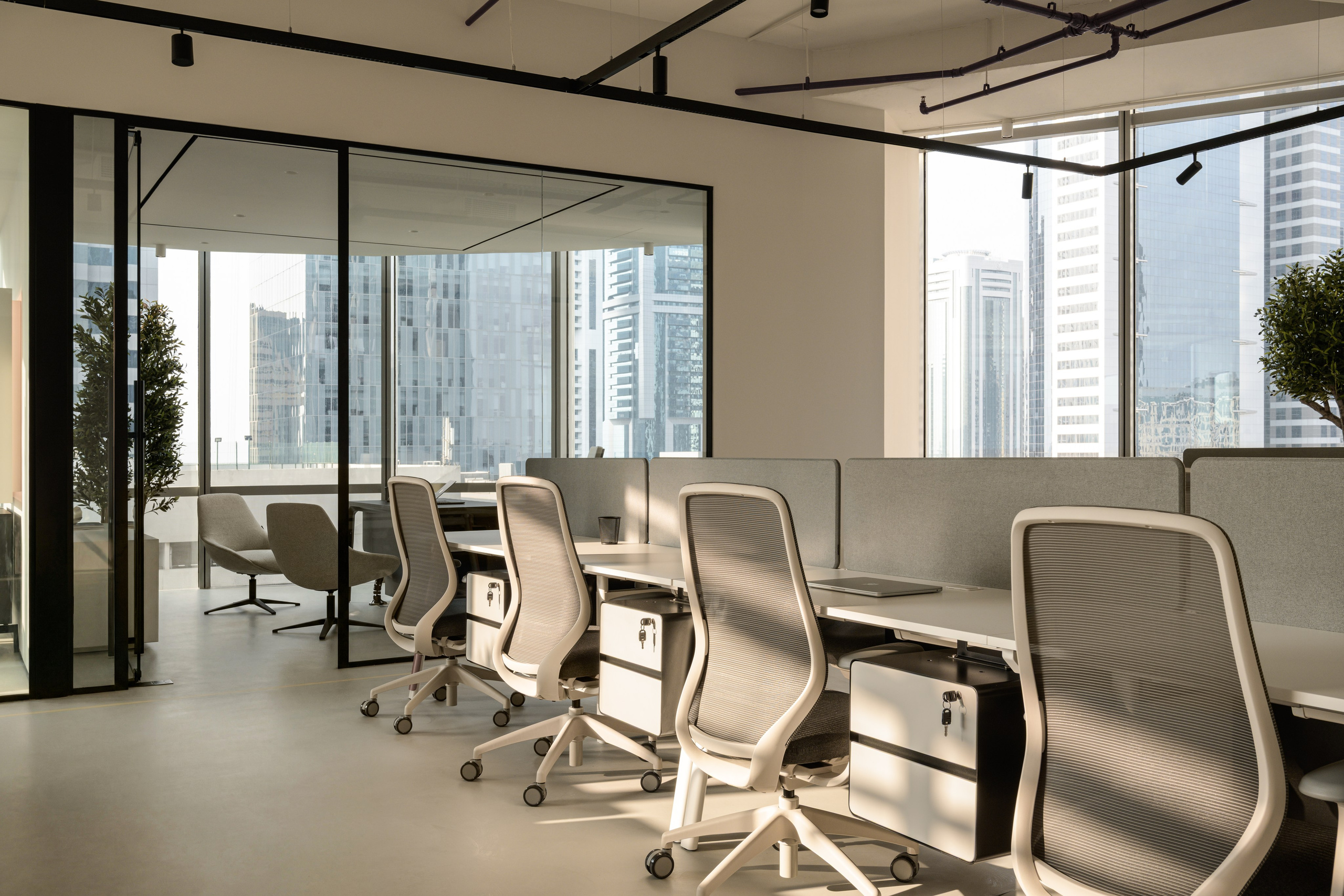 DIFC Office. Interior photographer in Dubai, Vitalii Grishkov