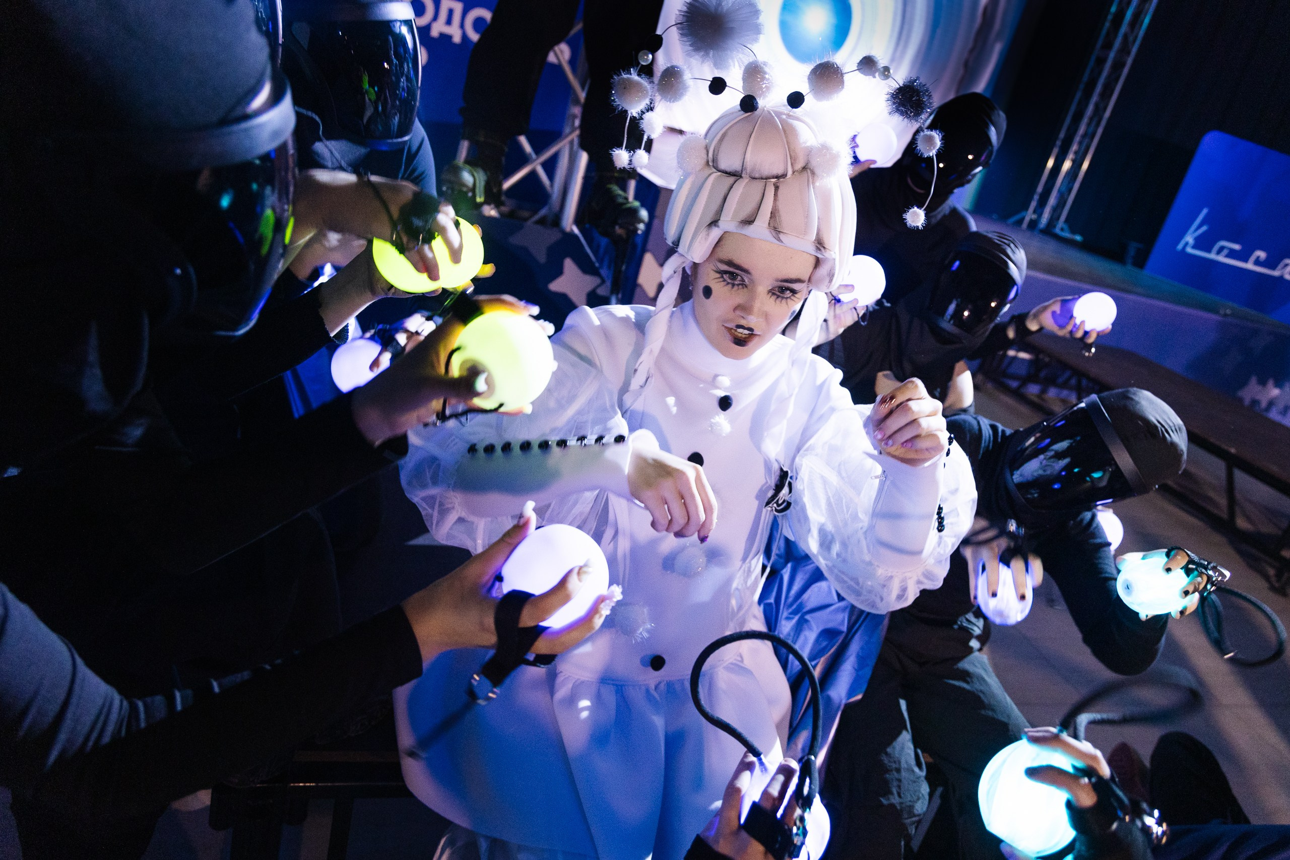 Уличный театр «Чудо» — спектакль «Красиво». Flint — photographer