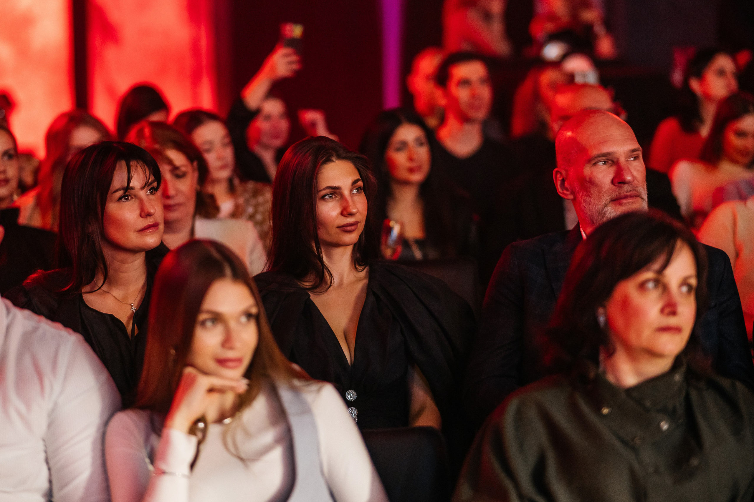 ТВОРЧЕСКИЙ ВЕЧЕР С ИГОРЕМ ВЕРНИКОМ В АЛЬФА-КЛУБЕ. Свадебный и репортажный фотограф в Ростове-на-Дону Павел Кислов