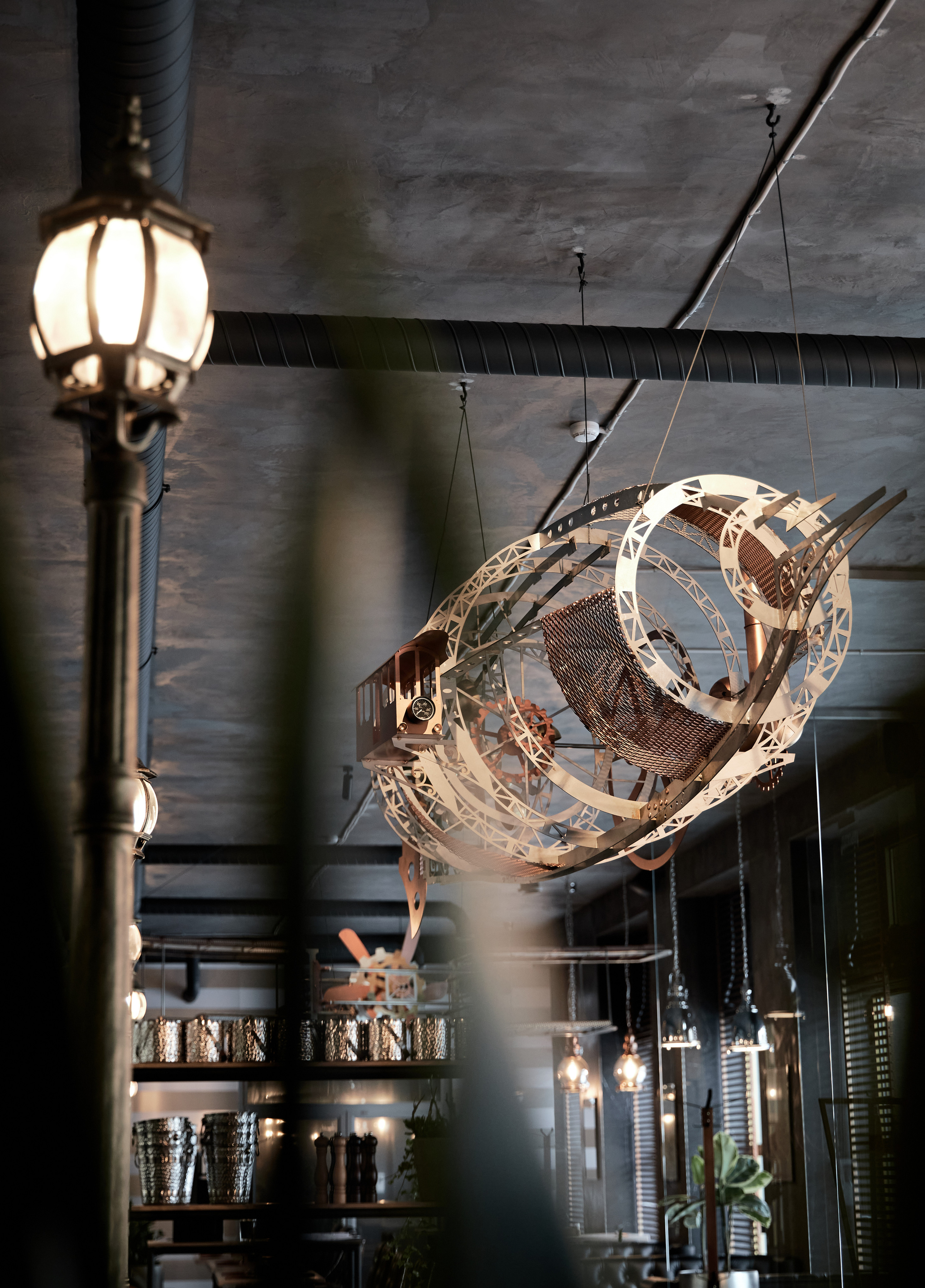 Интерьер ресторана, в котором хочется провести вечер в приятной компании