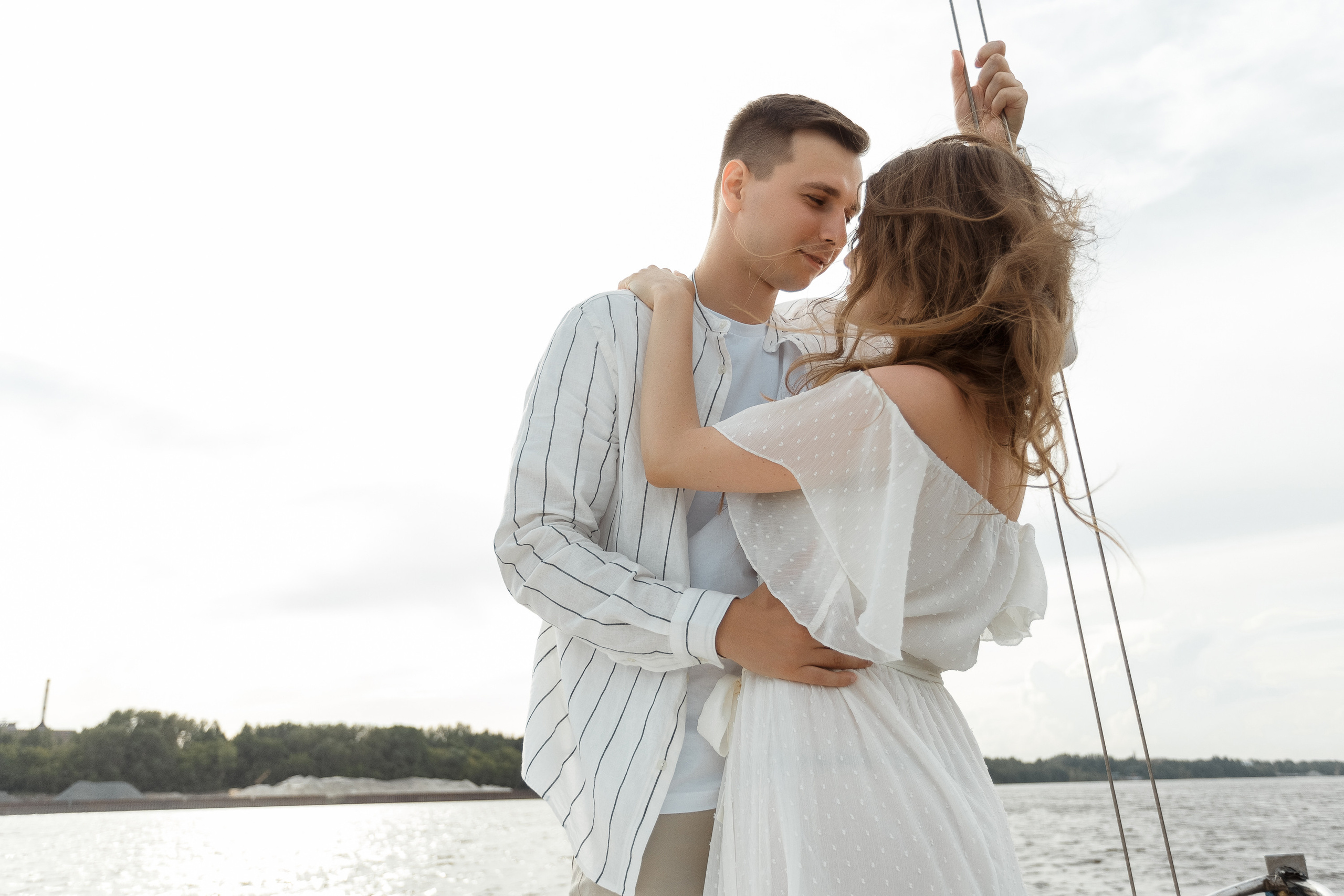 Прогулка на яхте. Свадебный фотограф Дмитрий Воробьев Ярославль