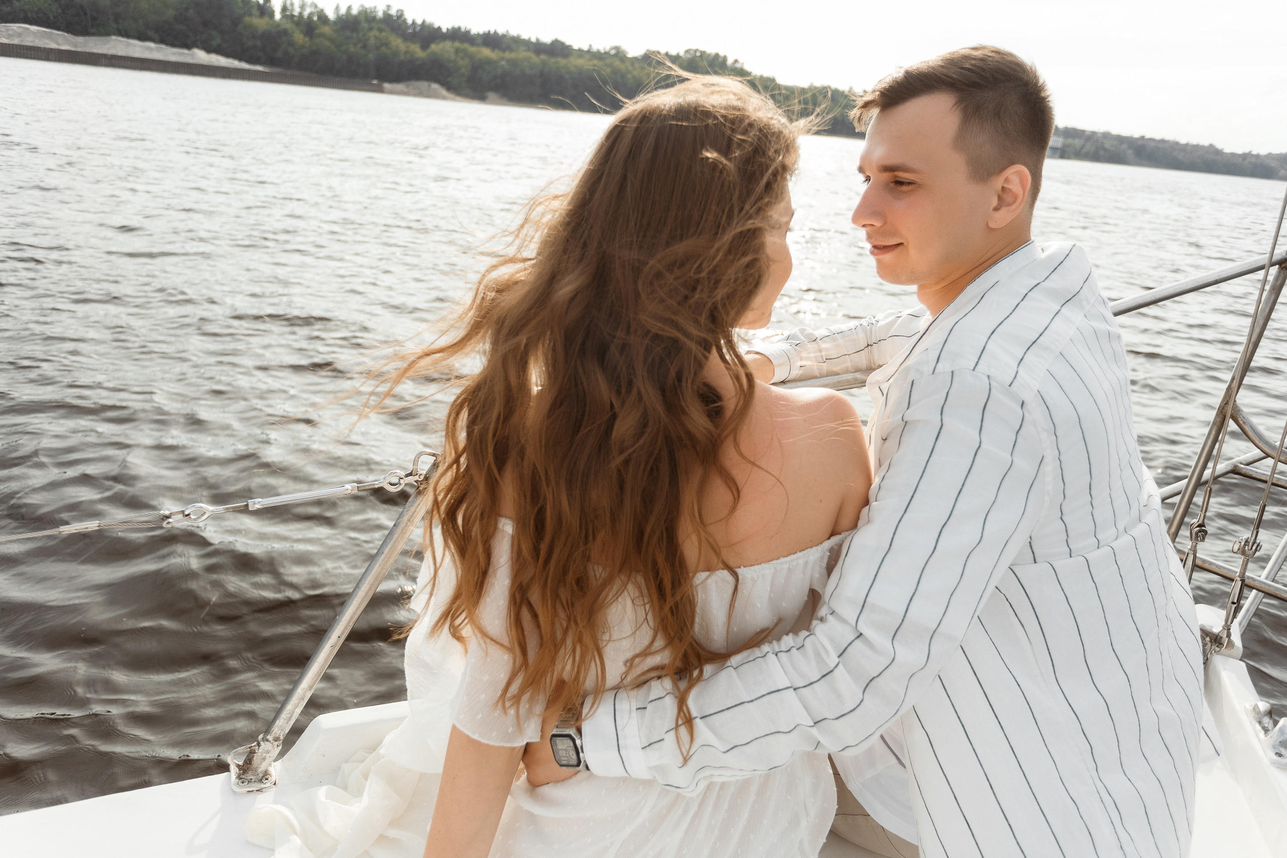 Прогулка на яхте. Свадебный фотограф Дмитрий Воробьев Ярославль