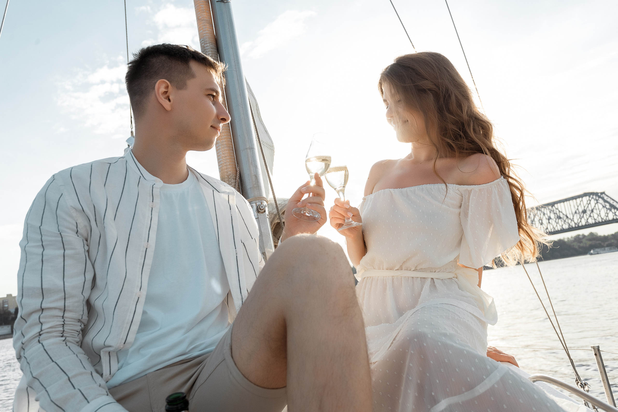 Прогулка на яхте. Свадебный фотограф Дмитрий Воробьев Ярославль