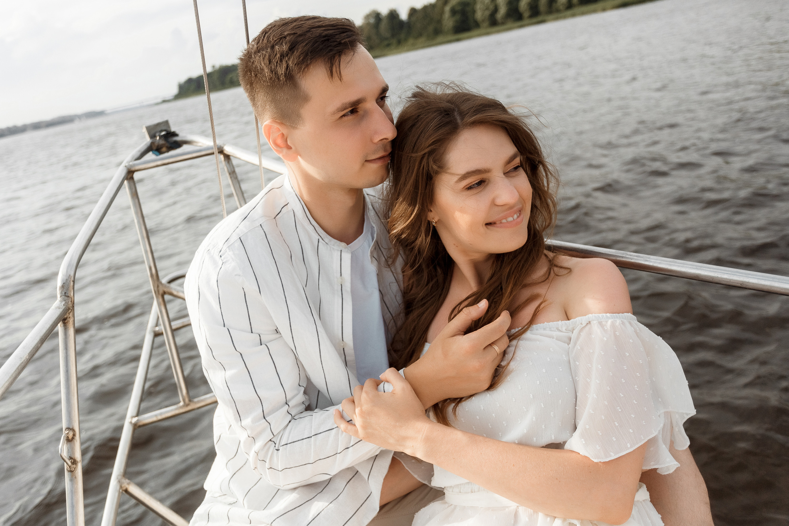 Прогулка на яхте. Свадебный фотограф Дмитрий Воробьев Ярославль