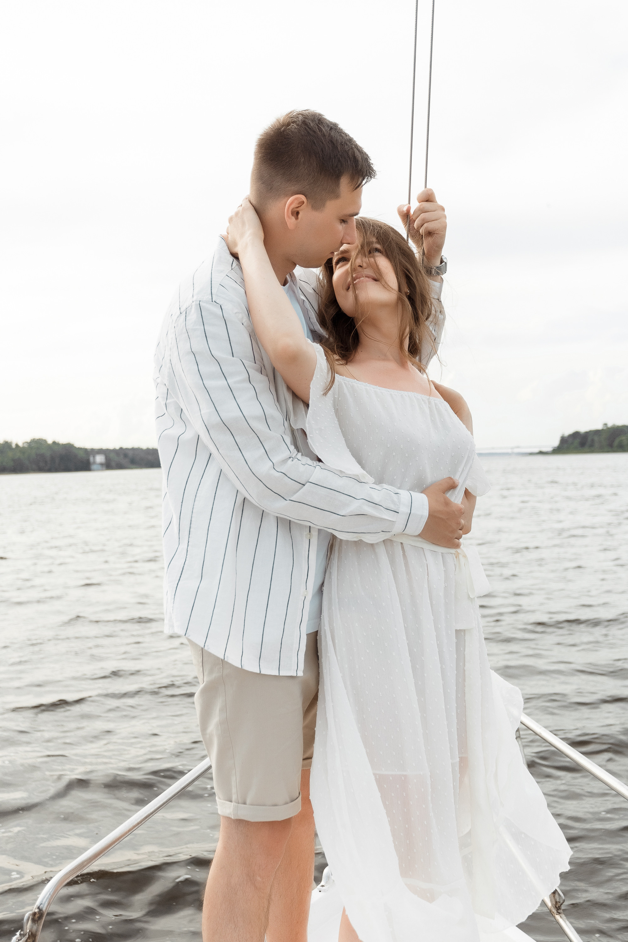 Прогулка на яхте. Свадебный фотограф Дмитрий Воробьев Ярославль