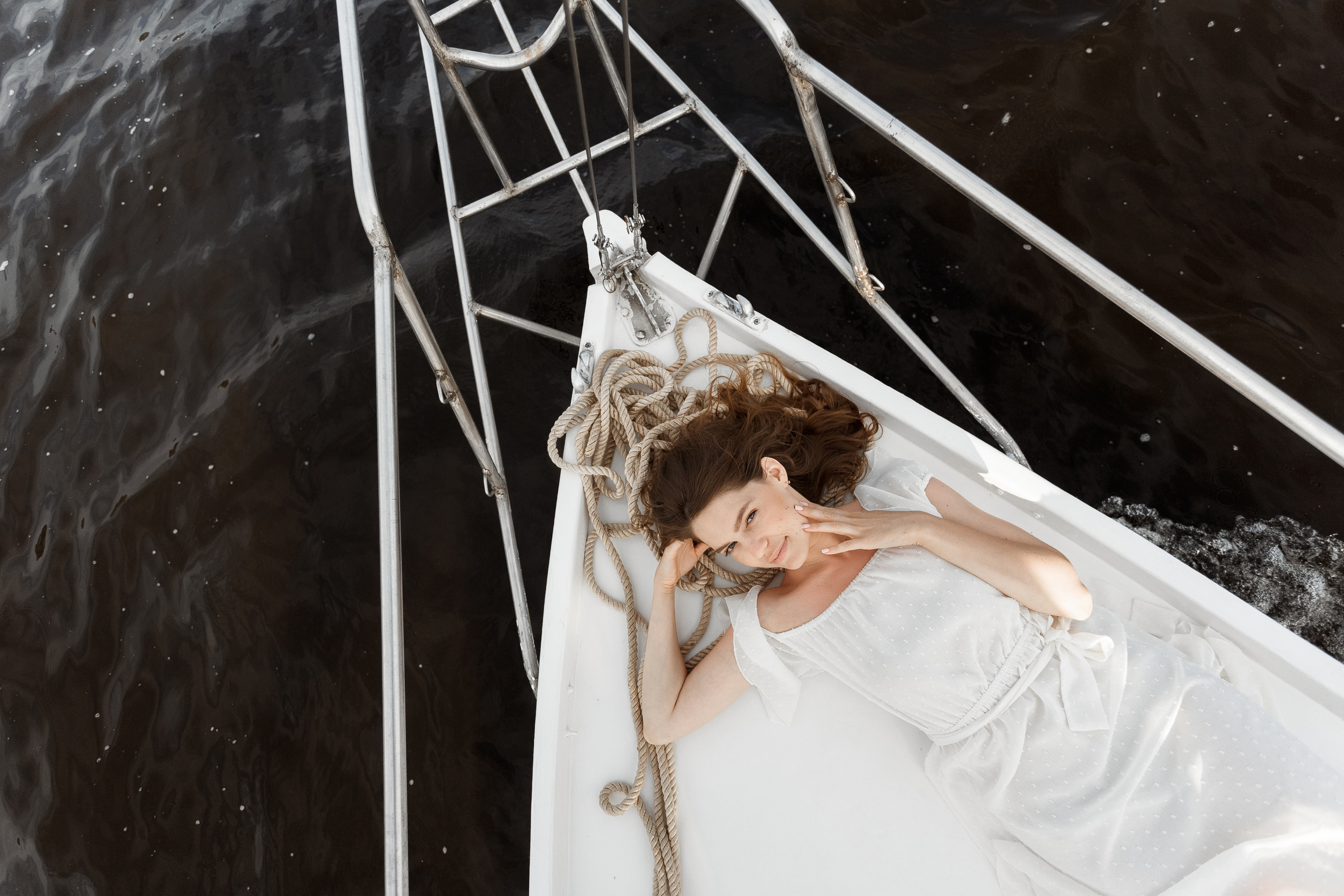 Прогулка на яхте. Свадебный фотограф Дмитрий Воробьев Ярославль