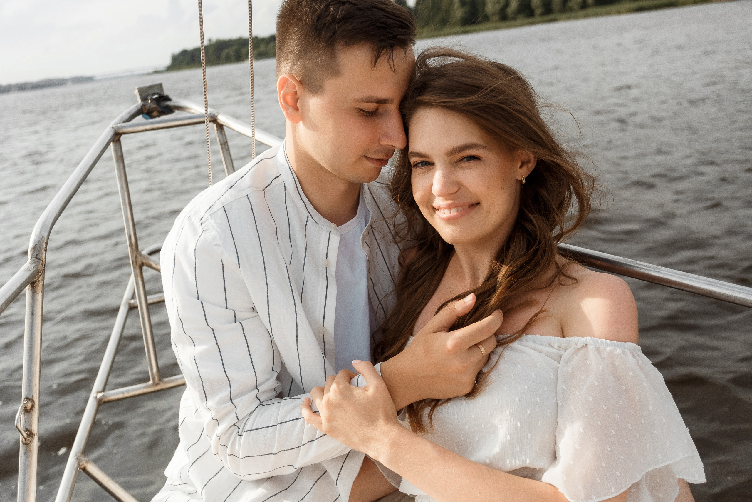 Прогулка на яхте. Свадебный фотограф Дмитрий Воробьев Ярославль
