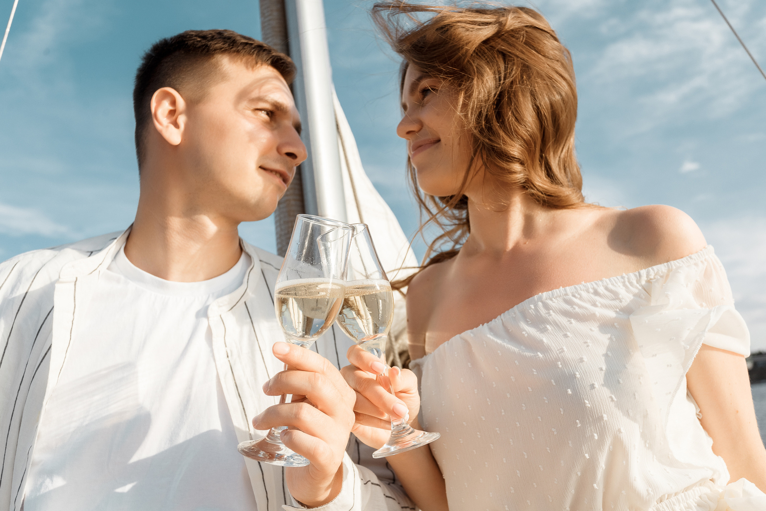 Прогулка на яхте. Свадебный фотограф Дмитрий Воробьев Ярославль