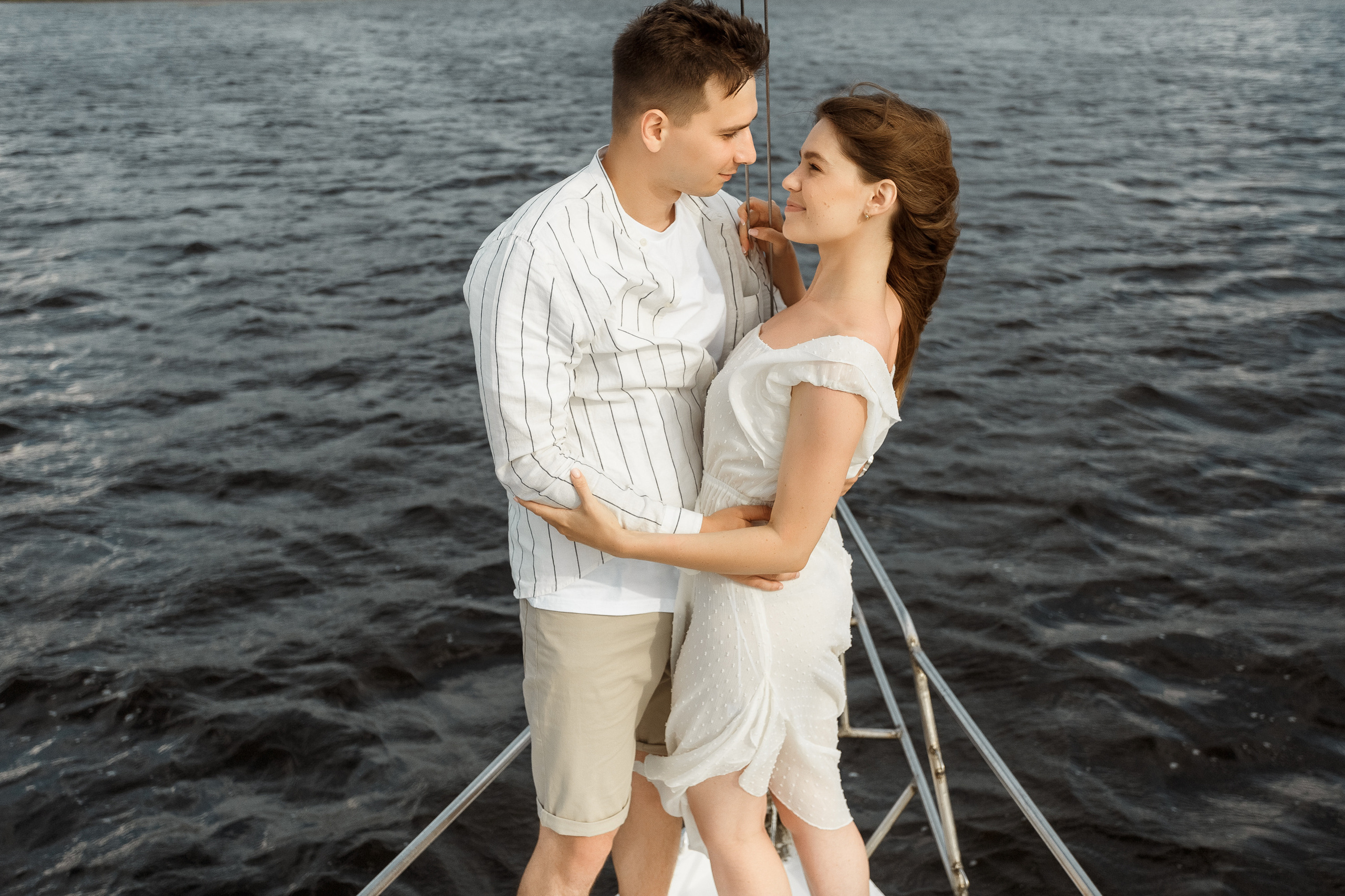 Прогулка на яхте. Свадебный фотограф Дмитрий Воробьев Ярославль