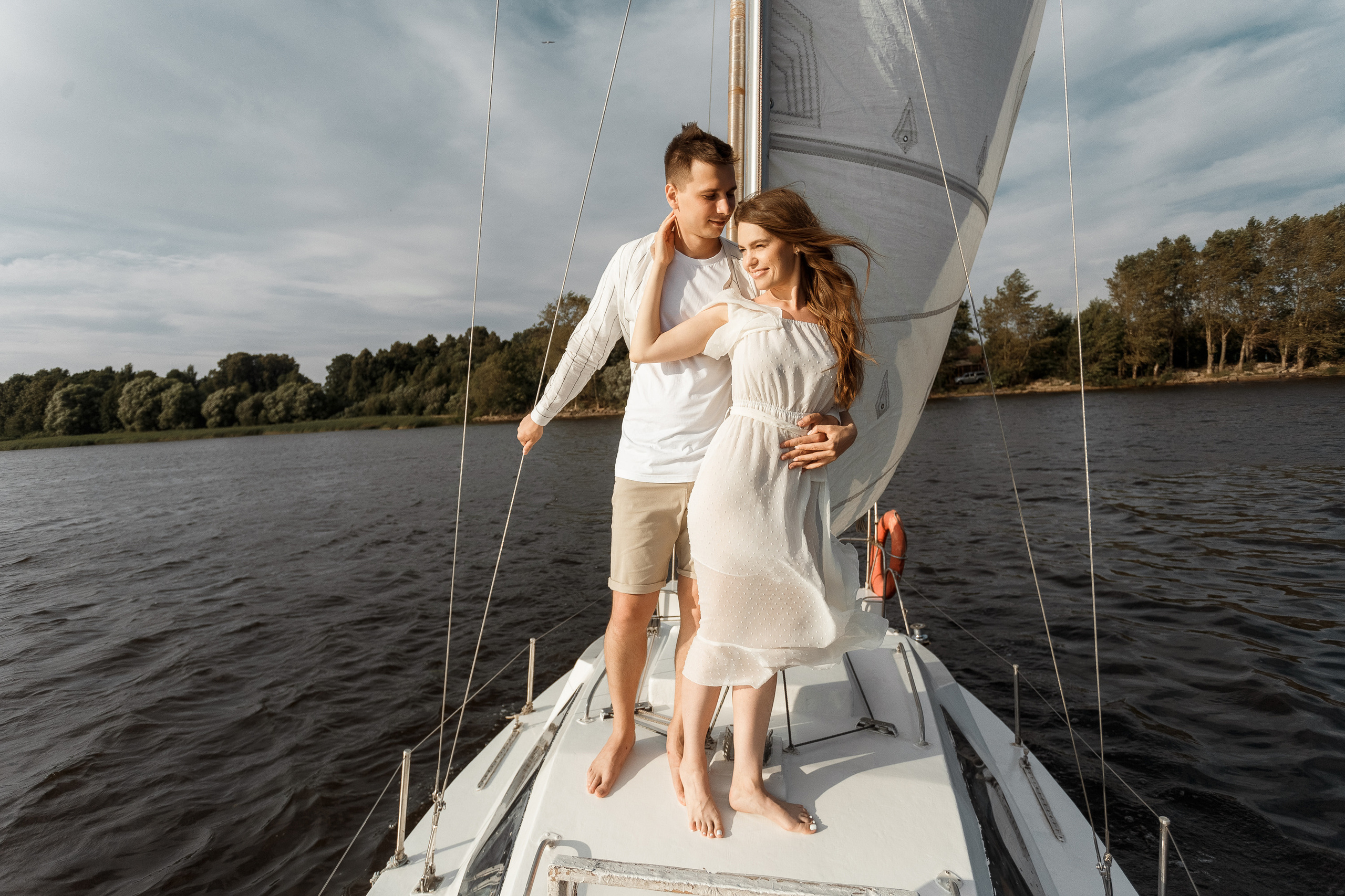 Прогулка на яхте. Свадебный фотограф Дмитрий Воробьев Ярославль
