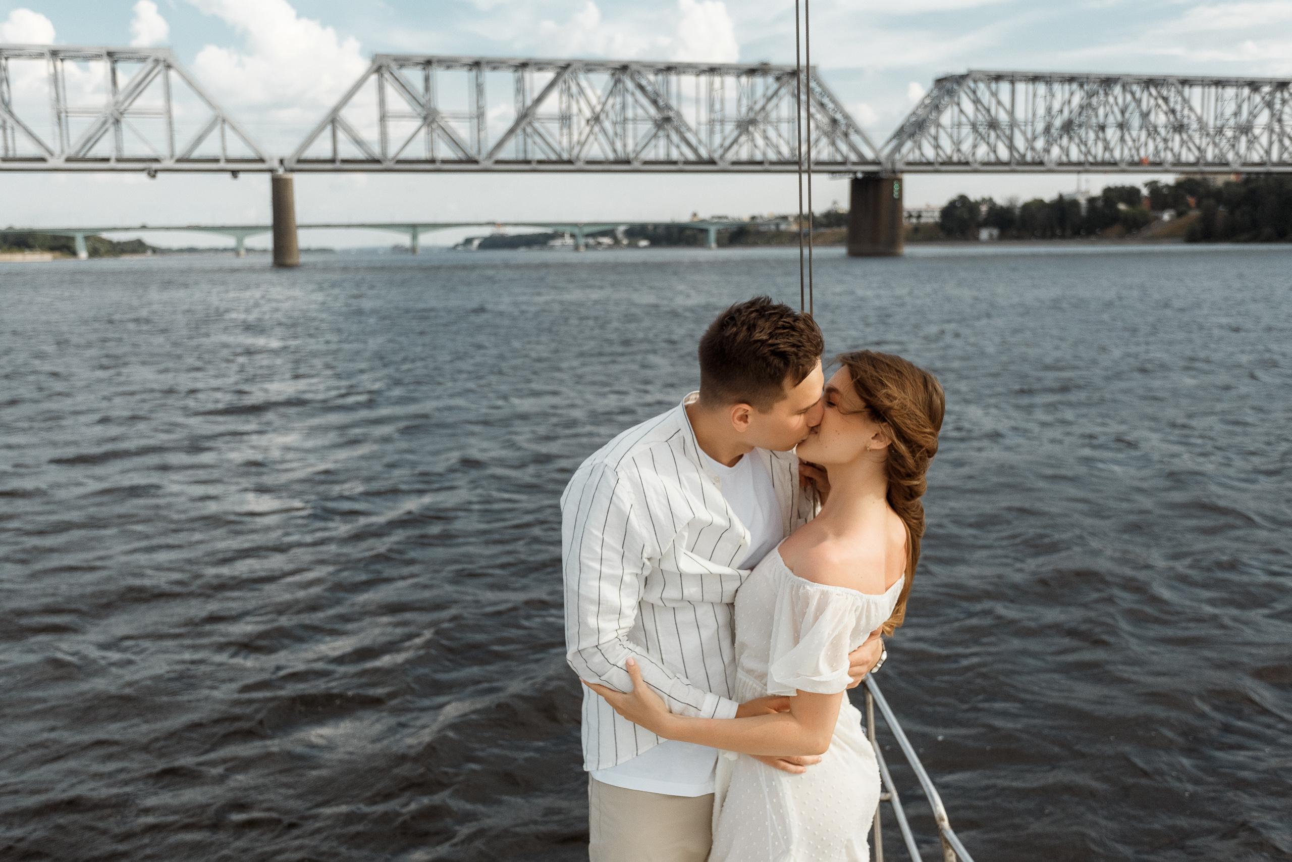 Прогулка на яхте. Свадебный фотограф Дмитрий Воробьев Ярославль