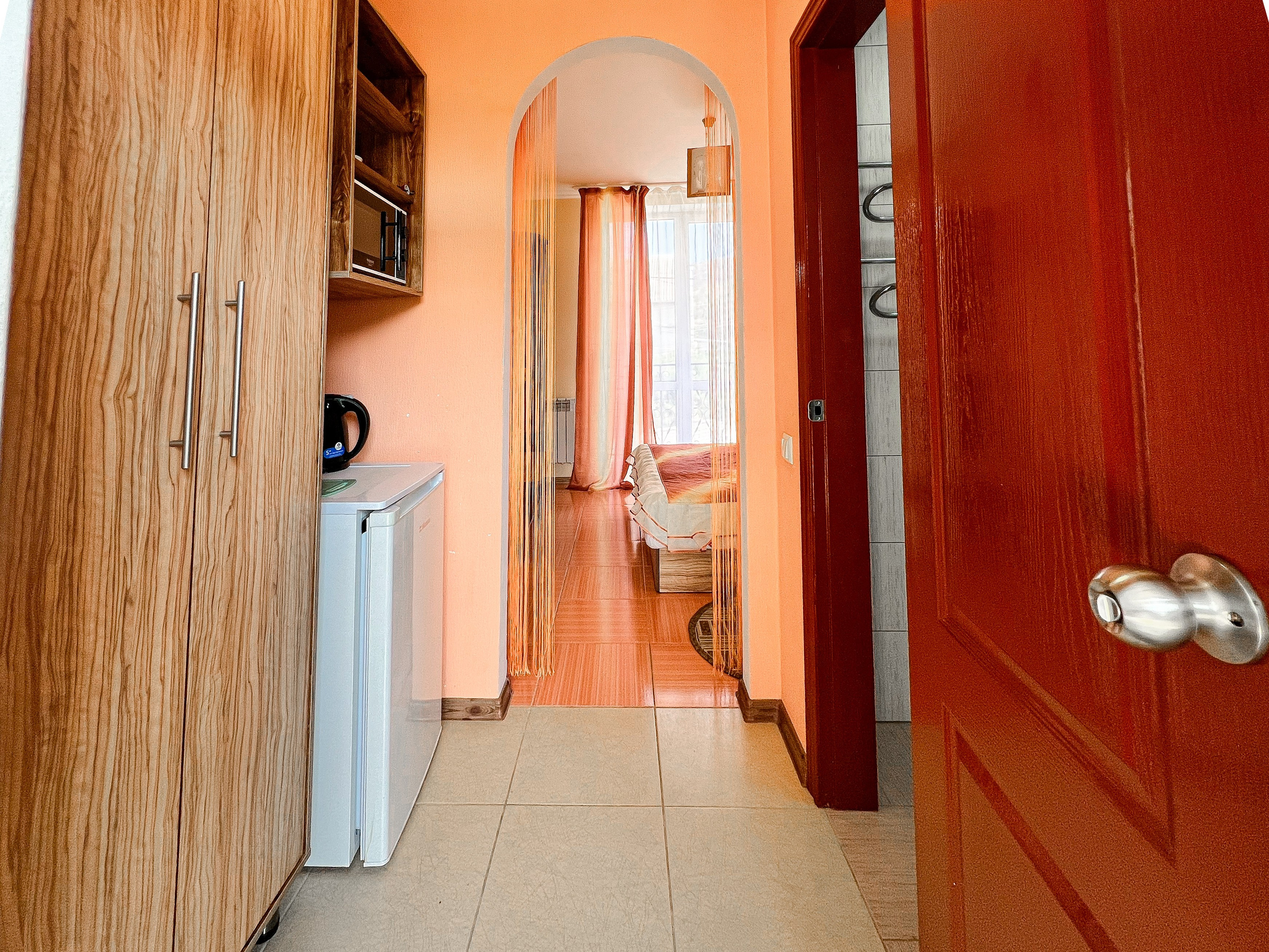 Гостевой дом «СЛАВИЯ» г. о. Коктебель. Евгения Волошина Фотограф Москва / Белгород