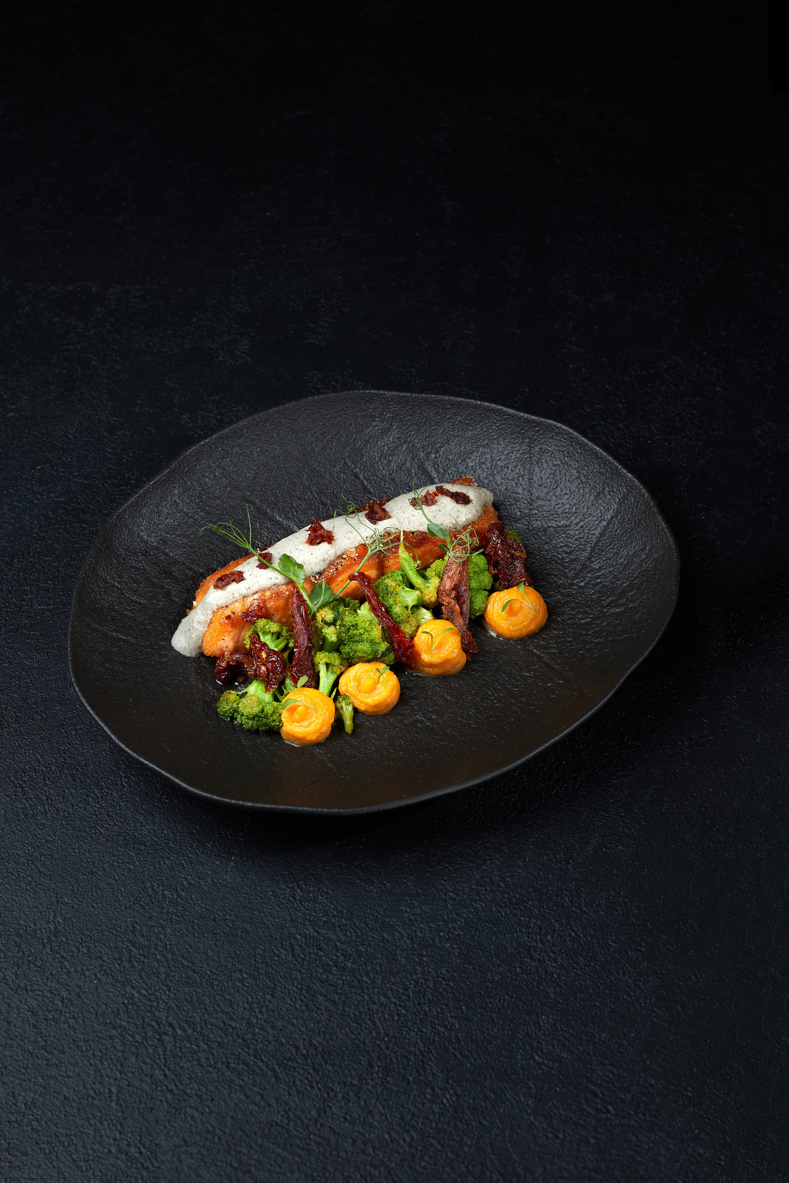 LUV. Выведите свои товары на новый уровень с профессиональной предметной фотографией. Предметный фотограф Юлия Кравченко