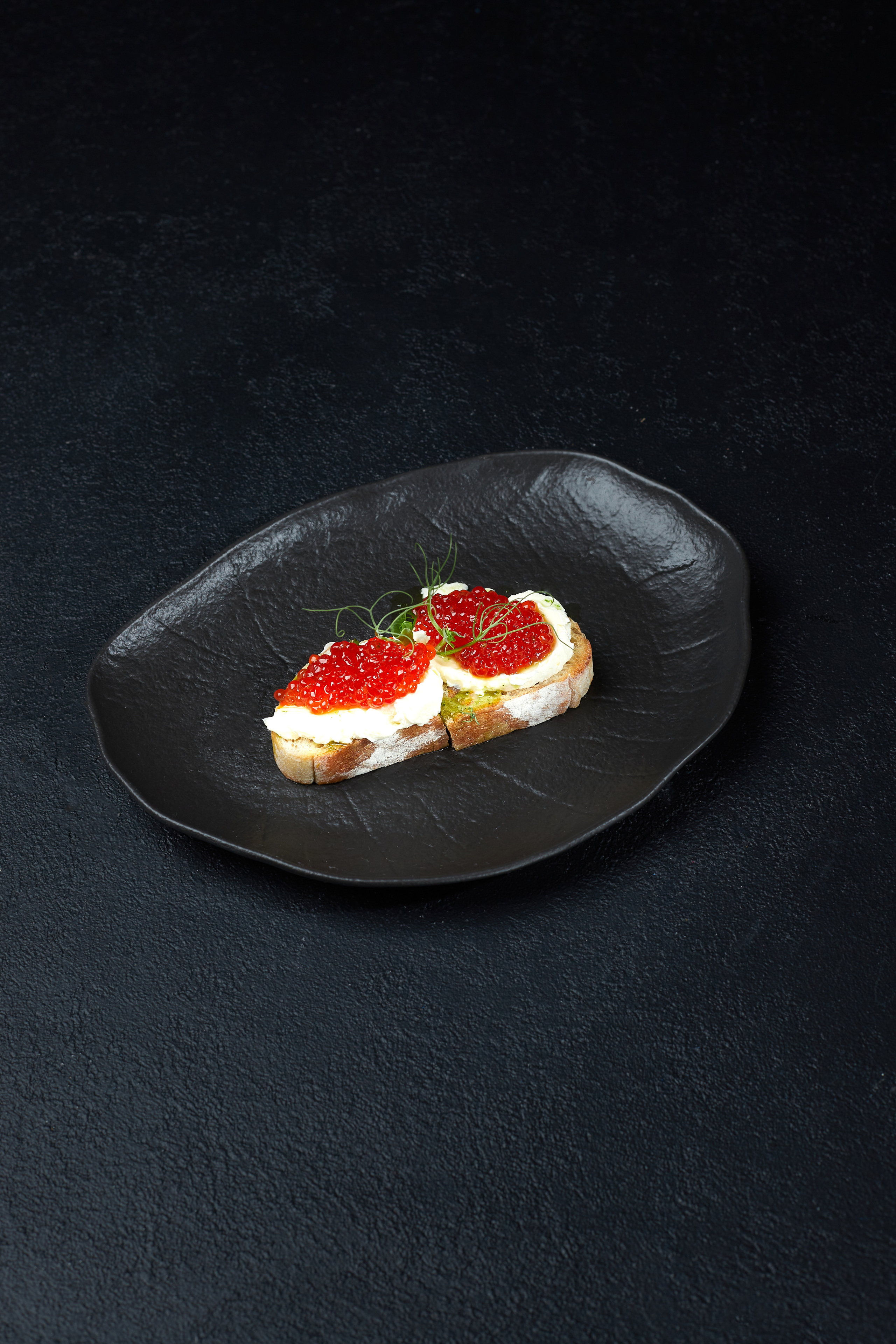 LUV. Выведите свои товары на новый уровень с профессиональной предметной фотографией. Предметный фотограф Юлия Кравченко