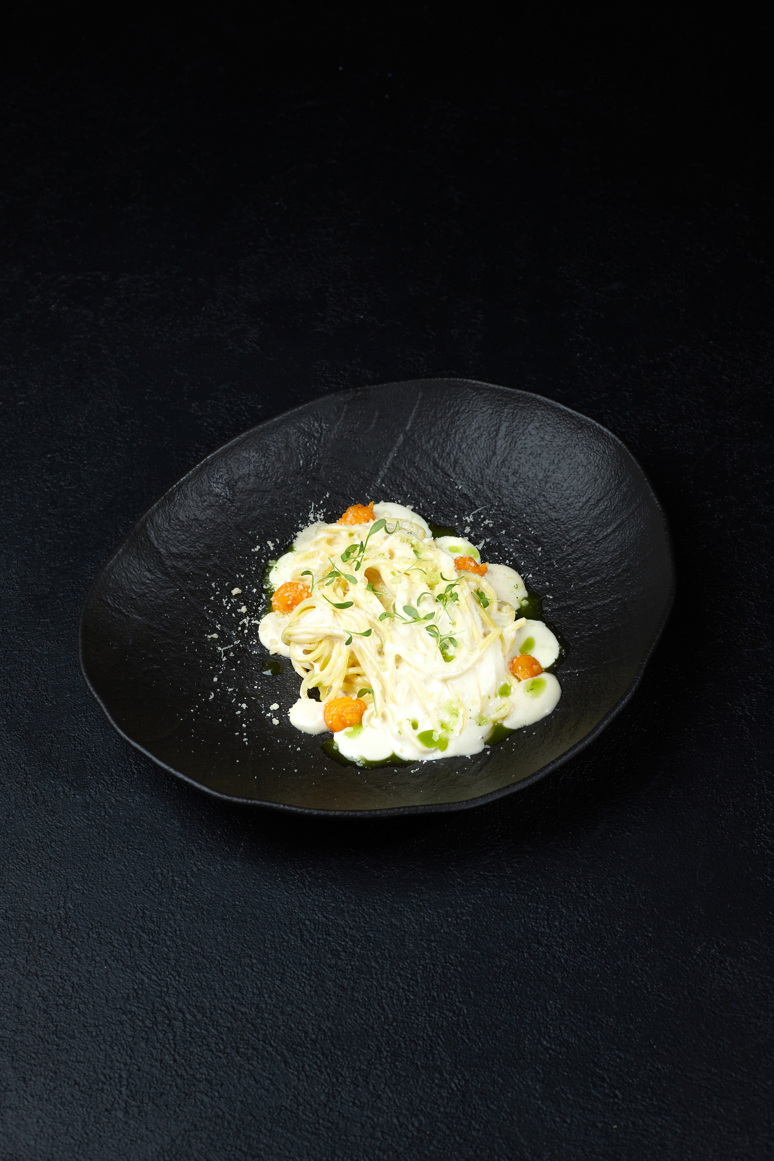 LUV. Выведите свои товары на новый уровень с профессиональной предметной фотографией. Предметный фотограф Юлия Кравченко