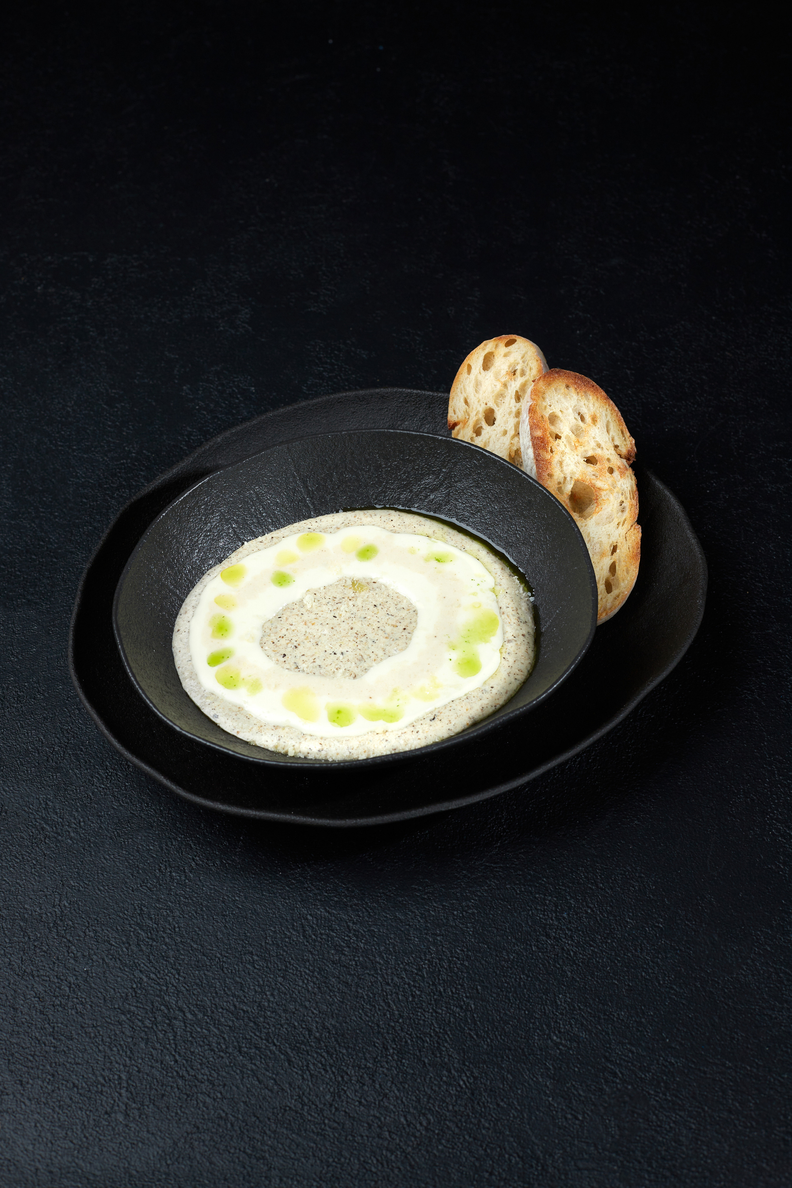 LUV. Выведите свои товары на новый уровень с профессиональной предметной фотографией. Предметный фотограф Юлия Кравченко