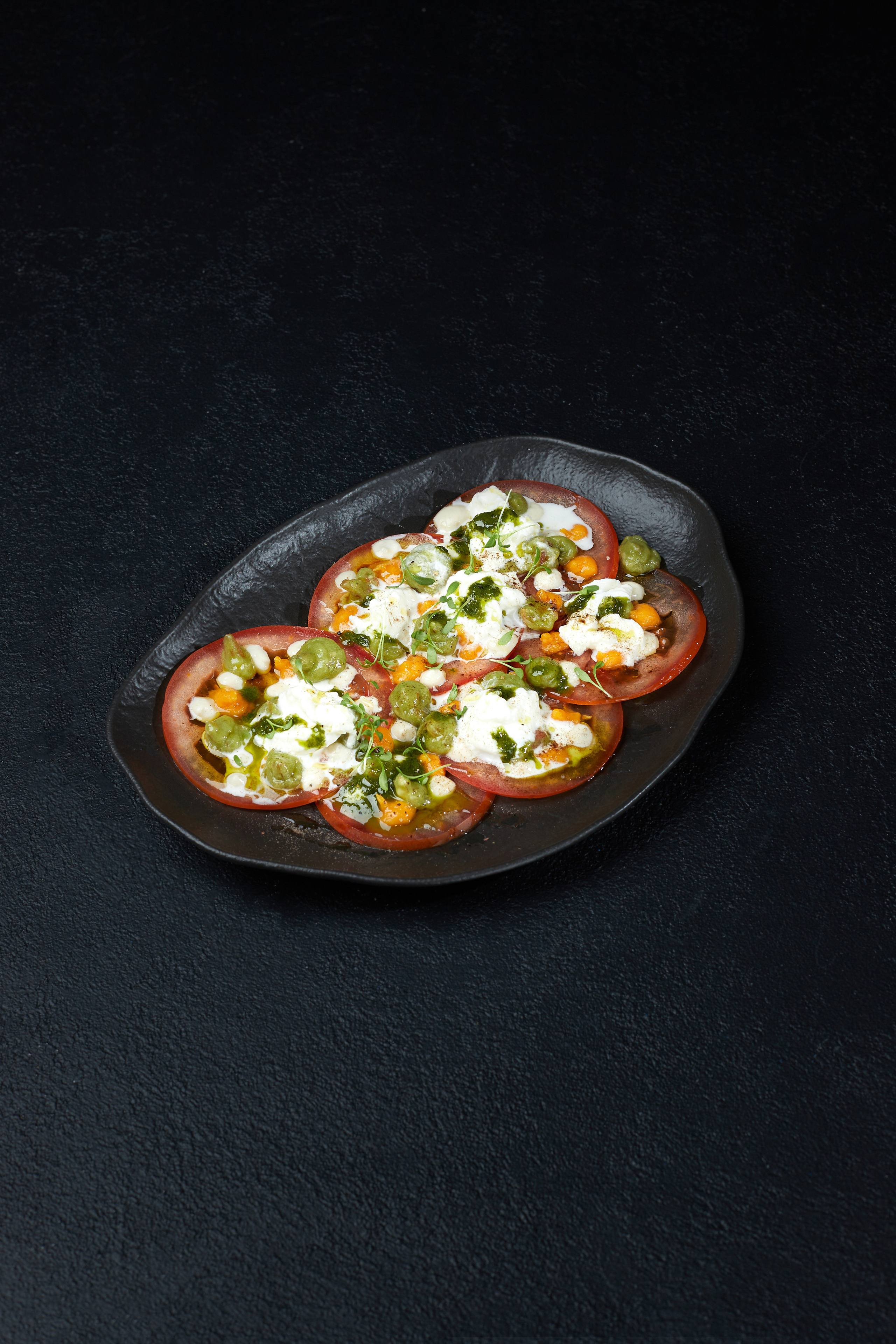 LUV. Выведите свои товары на новый уровень с профессиональной предметной фотографией. Предметный фотограф Юлия Кравченко