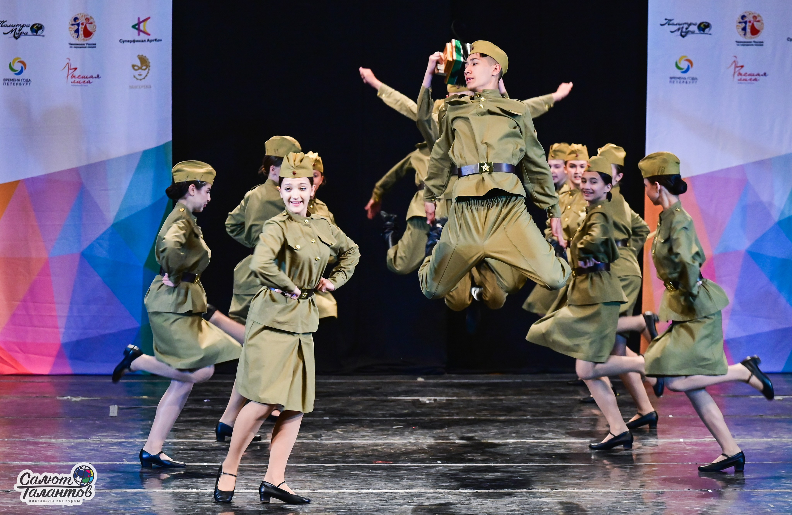 14.06.2025 «Салют Талантов» 41-й Международный фестиваль-конкурс «МОСКВА ВЕРИТ ТАЛАНТАМ» г. Москва. Медиастудия Фото Концепт