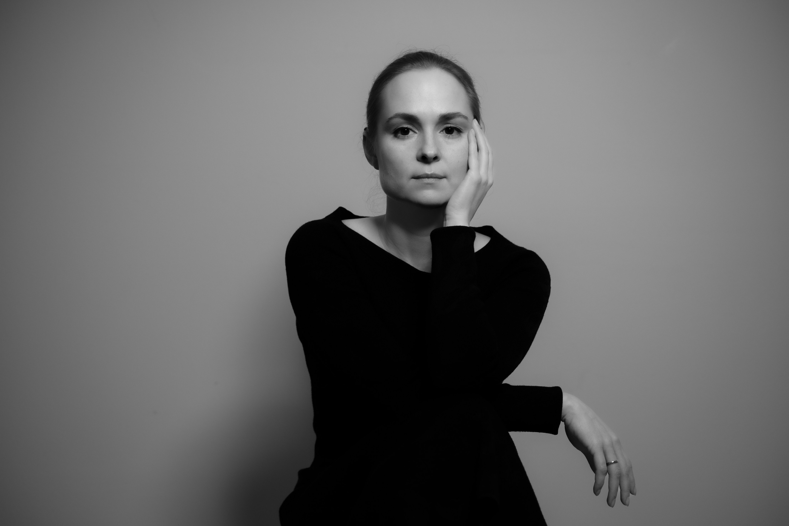 Анна. Фотограф в Москве и Праге: индивидуальные портреты, парные фотосессии