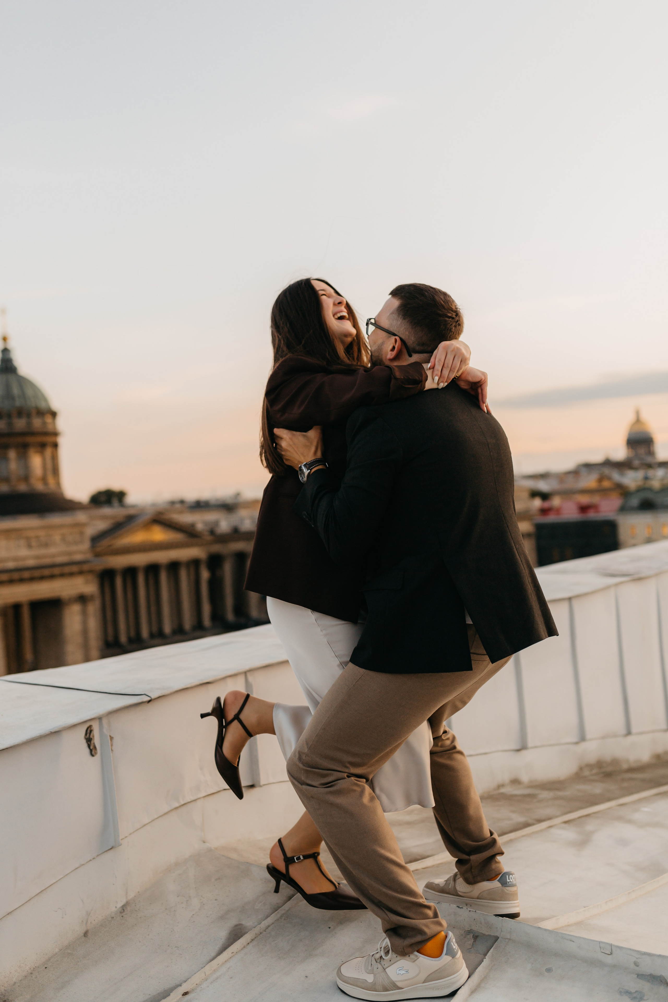LoveStory на крышах Питера. Фотограф Санкт-Петербург Князева Елизавета
