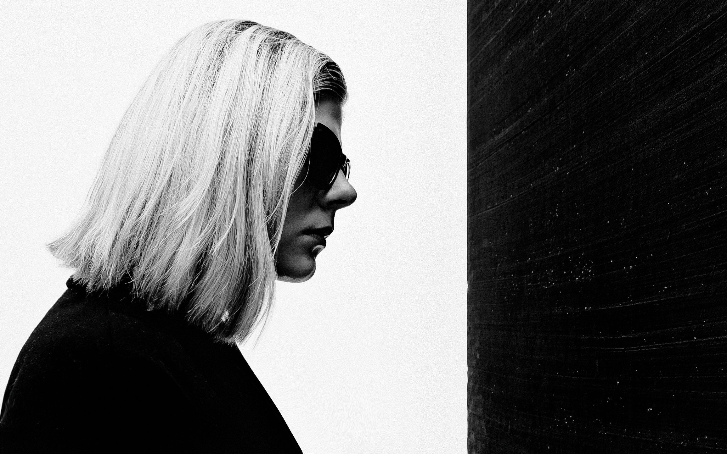 Анна К. Спасибо за проявленный интерес к моему творчеству! Меня зовут Россохат