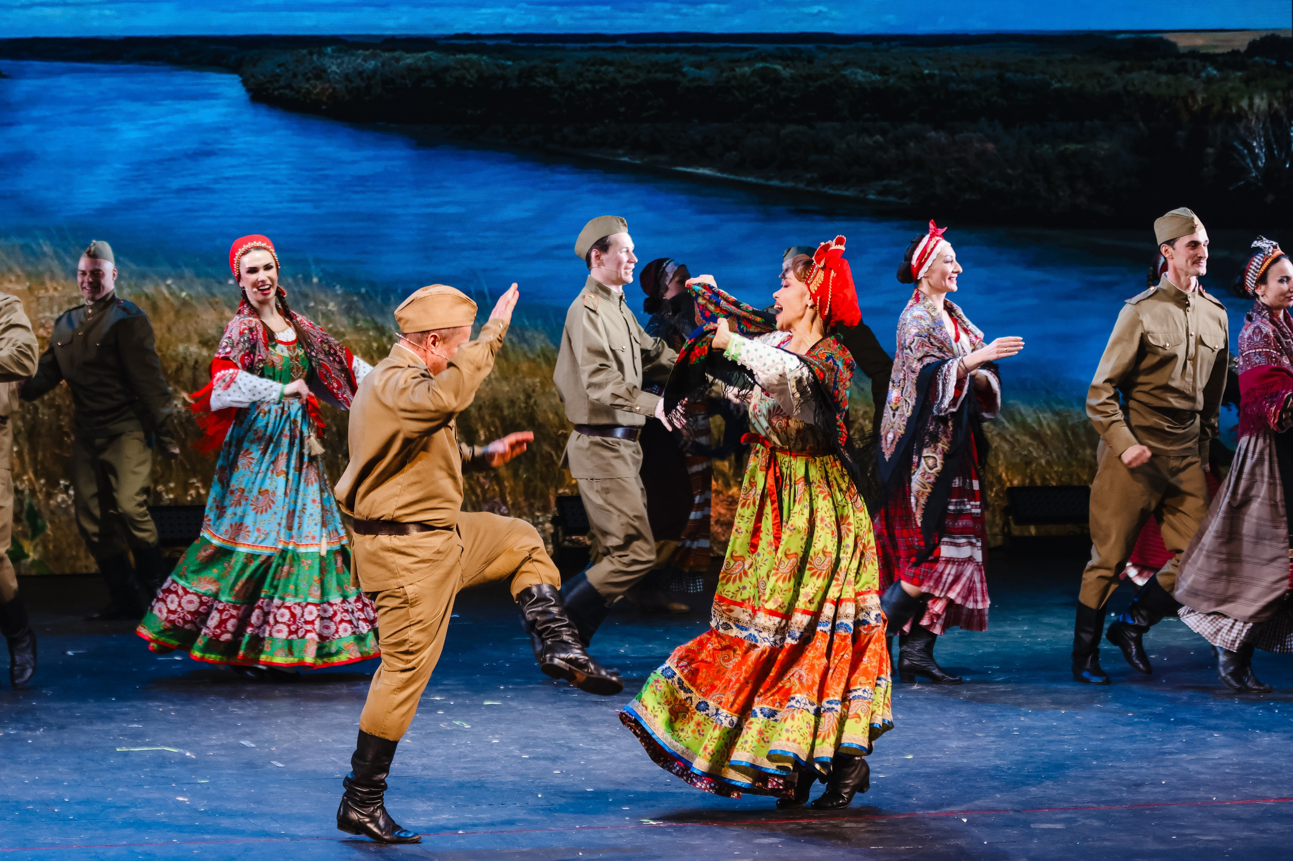 Василий Теркин, театр «Русская песня». Фотограф Ольга Махалова — Санкт-Петербург, Москва, Нижний Новгород