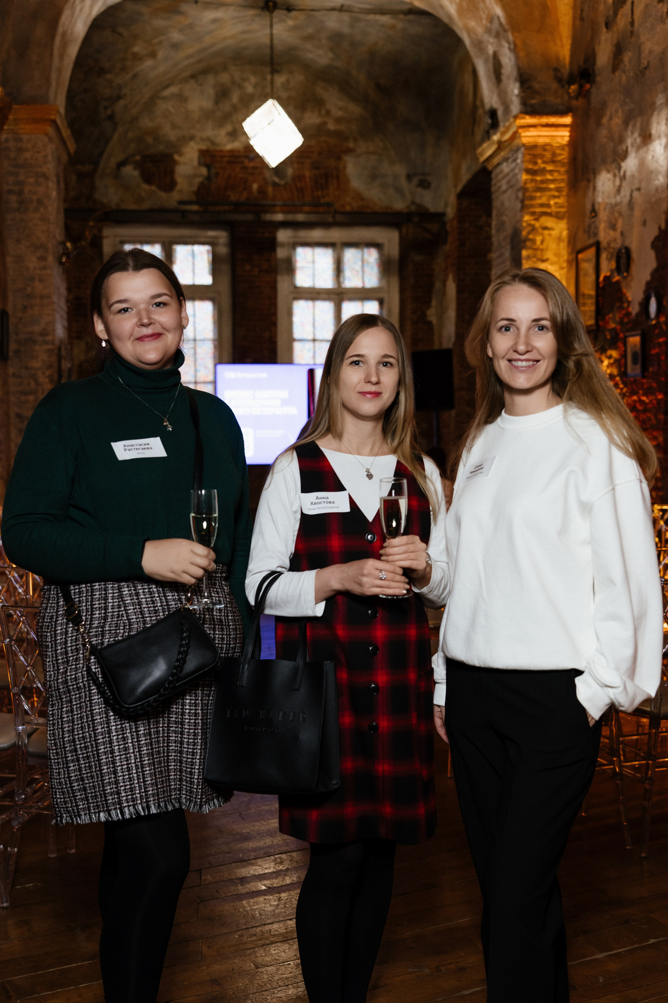 Яндекс путешествия, бизнес завтрак. Андрей Сухинин репортажный свадебный фотограф Санкт-Петербург