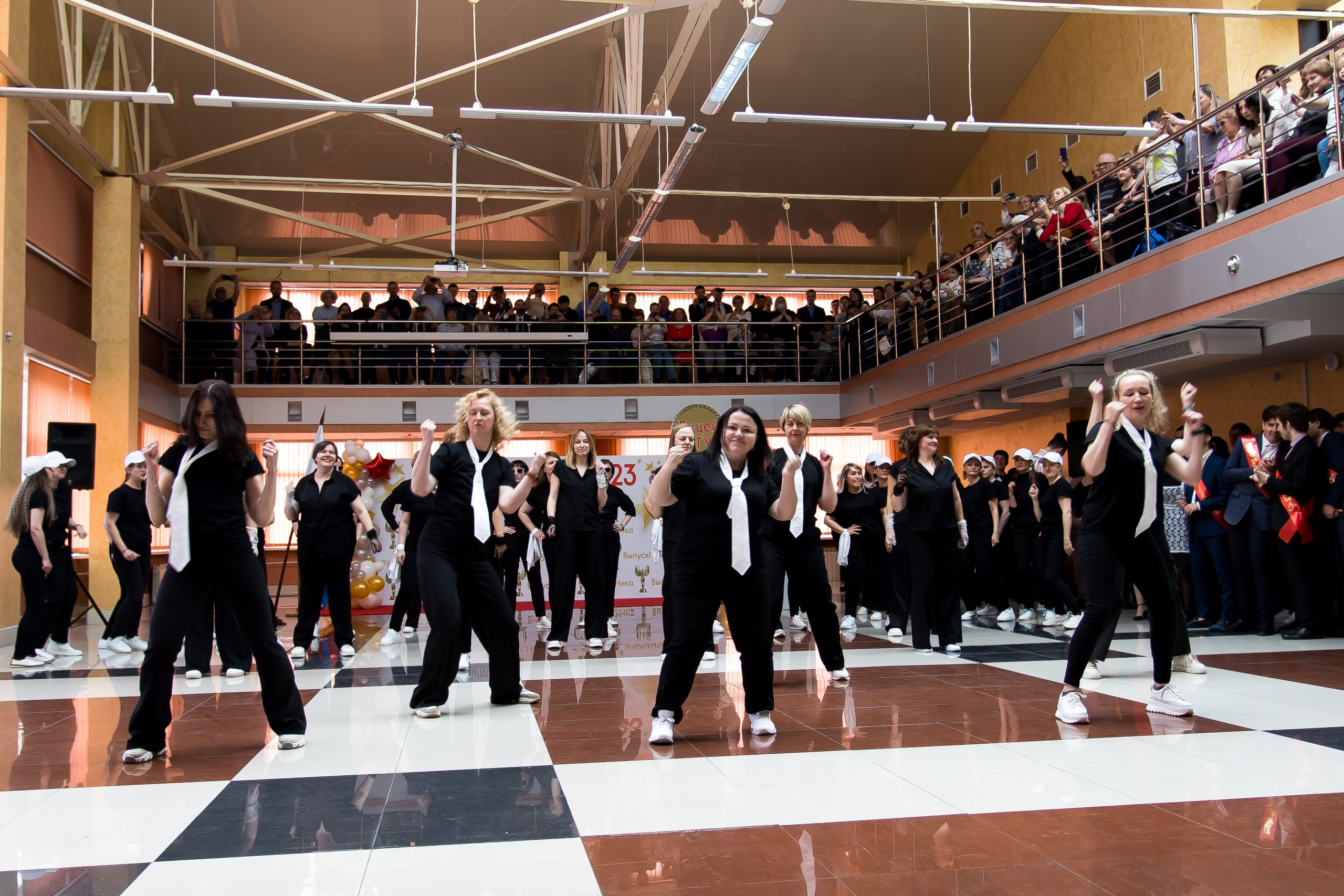 Последний звонок. Фотограф в Иркутске