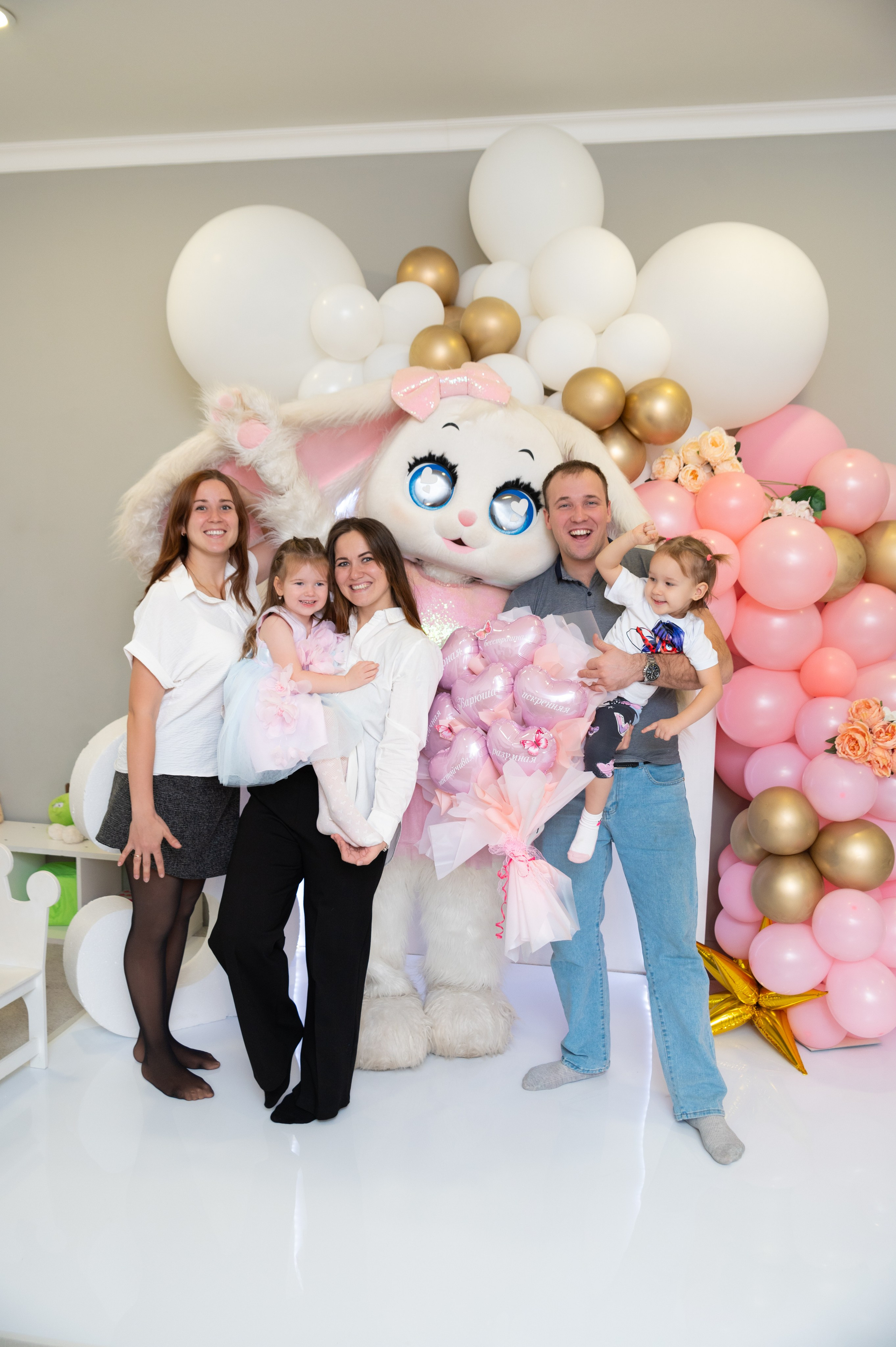 Детские праздники, дни рождения. Я Ольга Казанцева, фотографирую снимаю ваши киноистории и печатаю фото и цифровые портреты на холсте