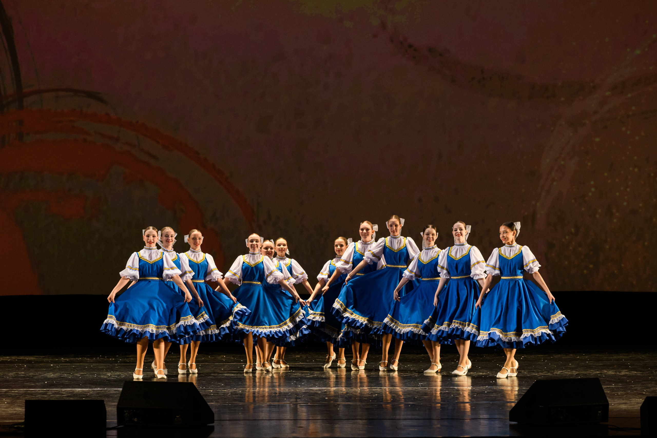 23 апреля, часть 2, БКЗ Октябрьский, г. Санкт-Петербург. Золотое яблочко