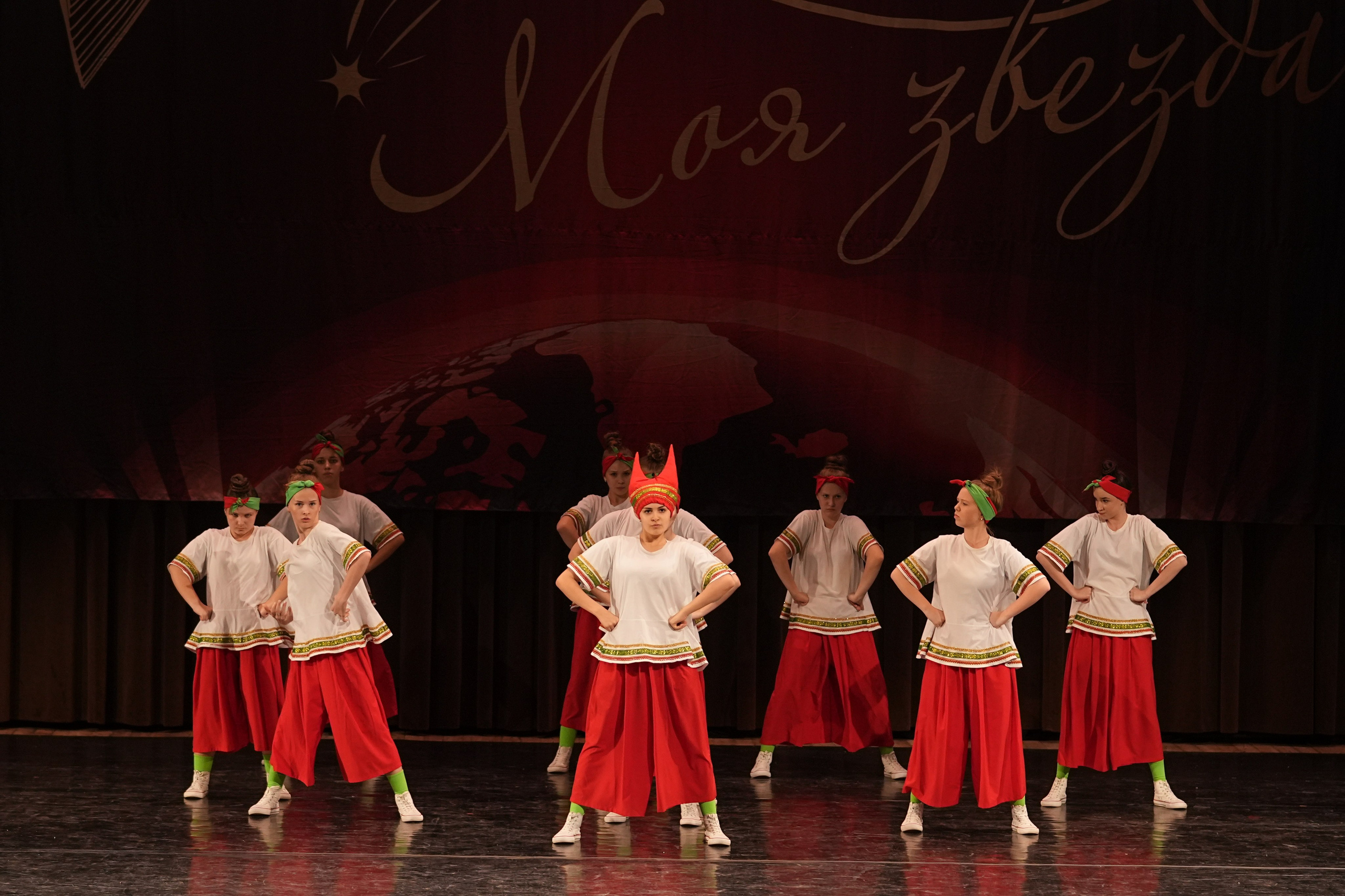 7 декабря, блок 1, г. Москва. Золотое яблочко