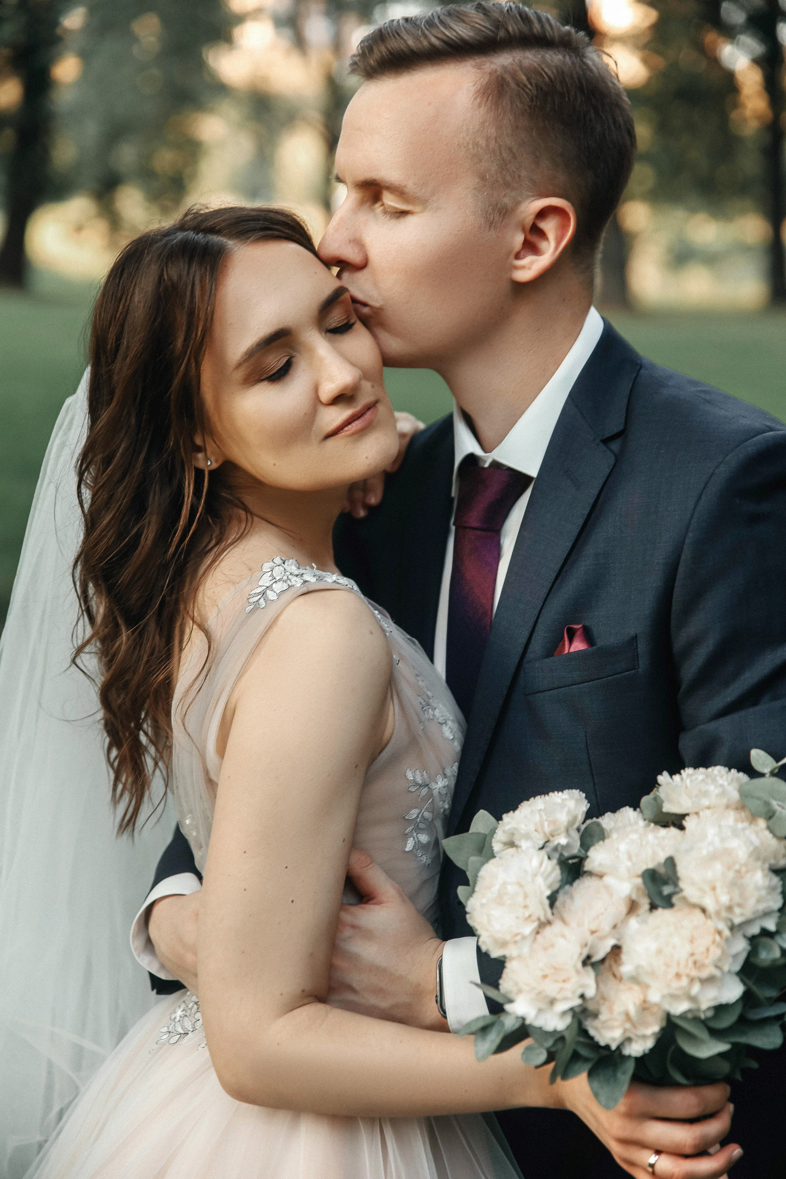 Свадебная фотосессия в Измайловском парке. Свадебный и семейный фотограф в Москве