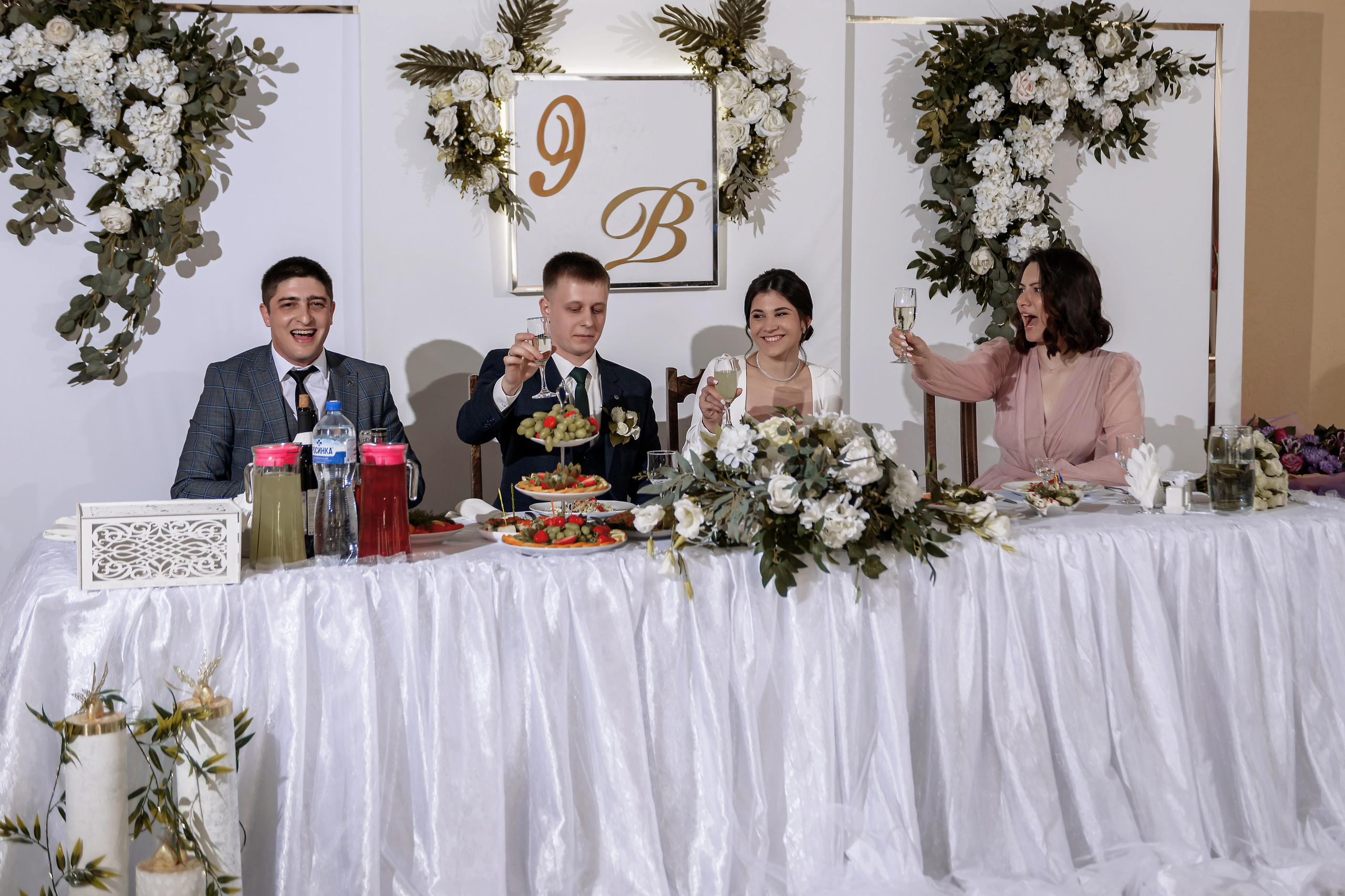 Эдуард и Виктория. Свадебный фотограф Белгород Валуйки Старый Оскол Воронеж