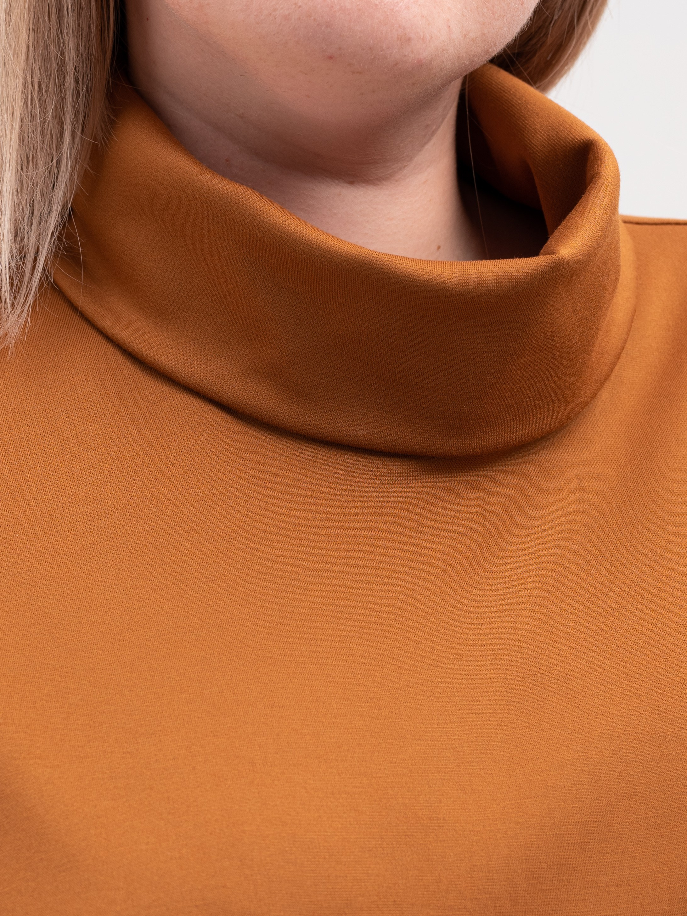 Одежда разноразмерная. Предметный фотограф, фото для маркетплейсов Пятигорск, КМВ