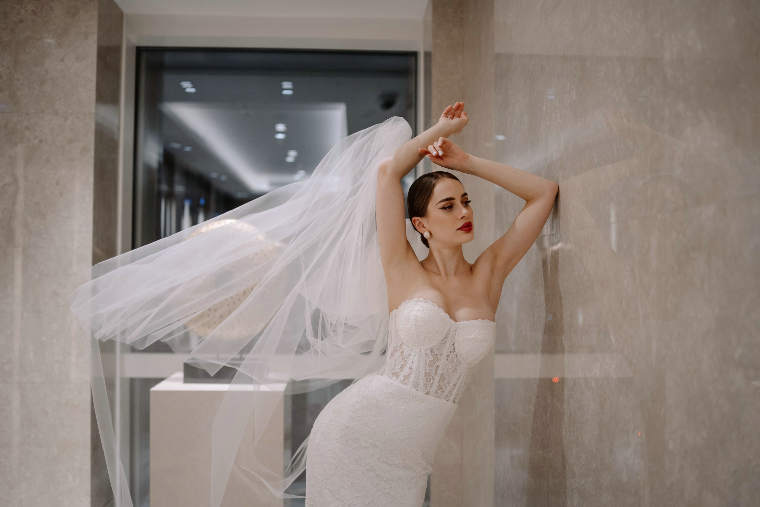 Свадебная фотосессия в Soluxe hotel Moscow. Свадебный и семейный фотограф в Москве Светлана Зоткина